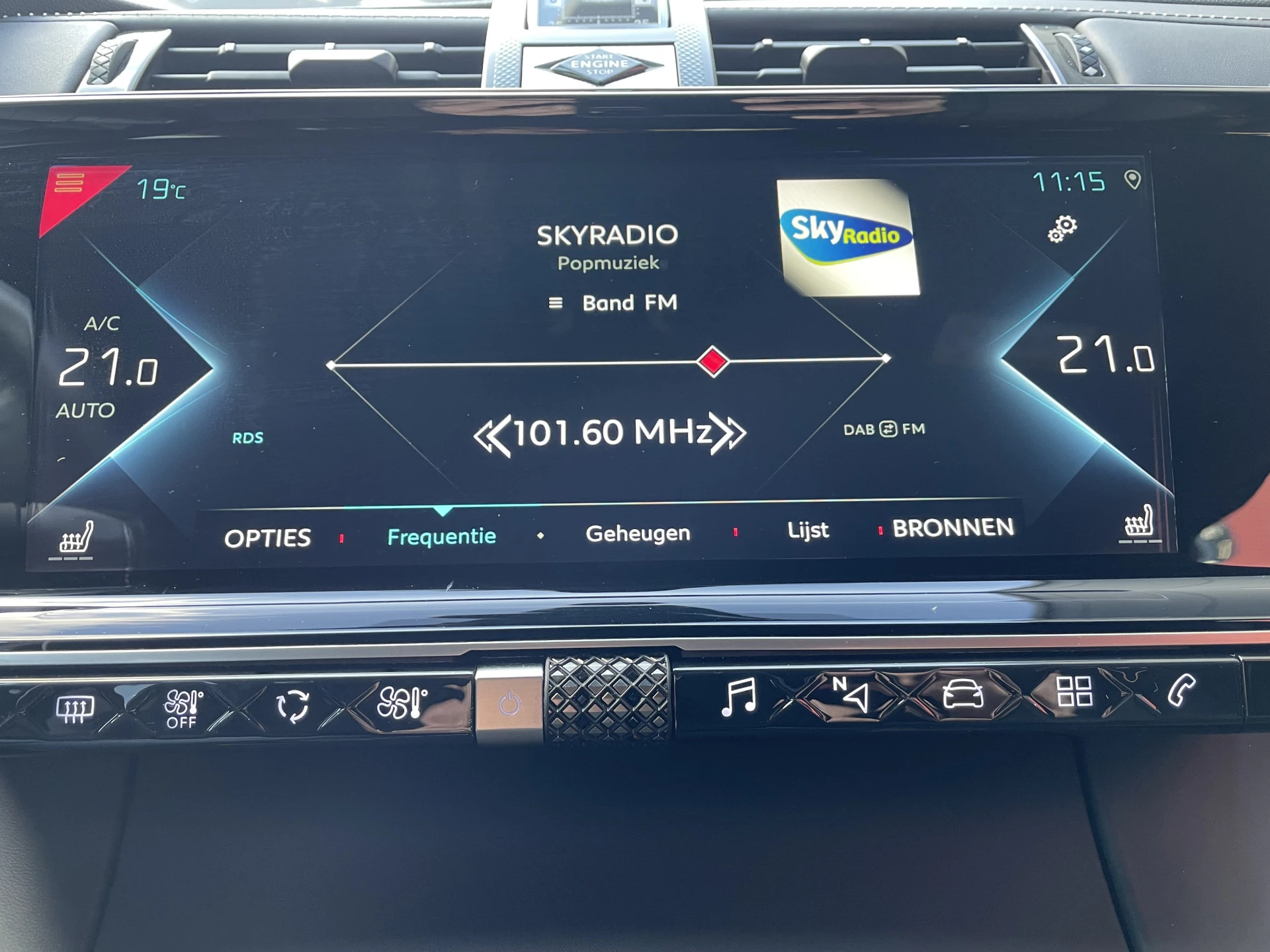 Hoofdafbeelding DS DS 7