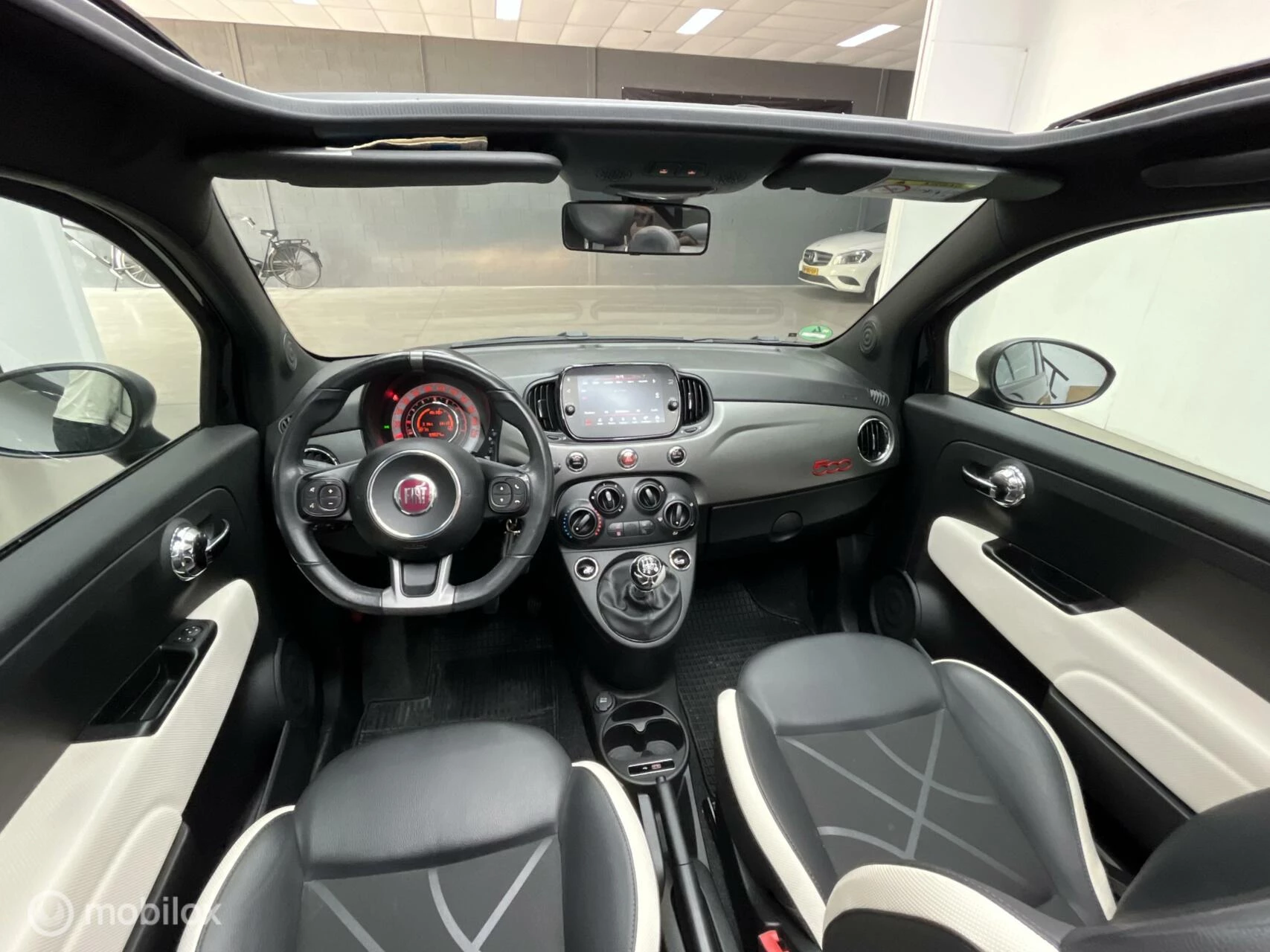 Hoofdafbeelding Fiat 500