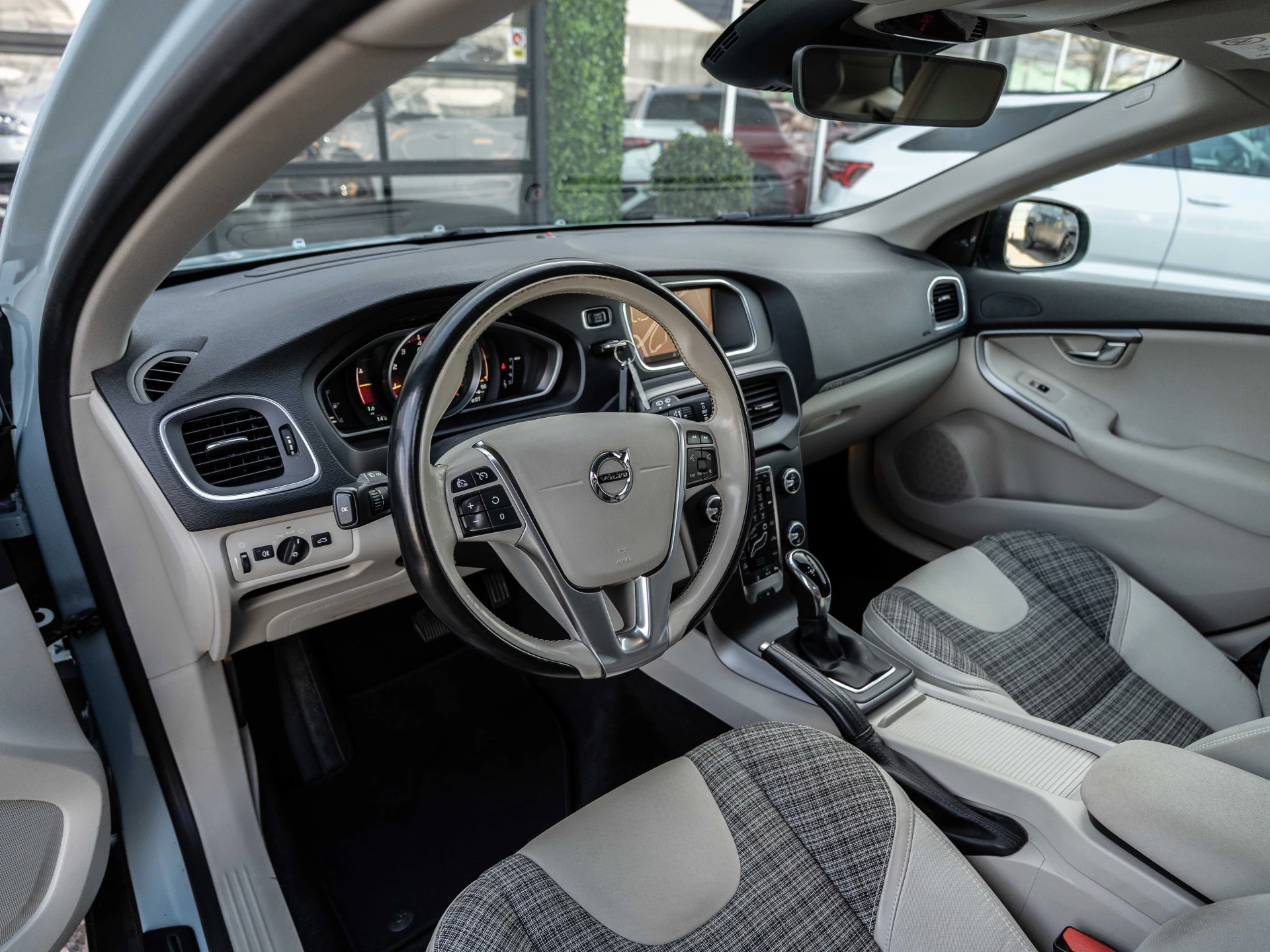 Hoofdafbeelding Volvo V40