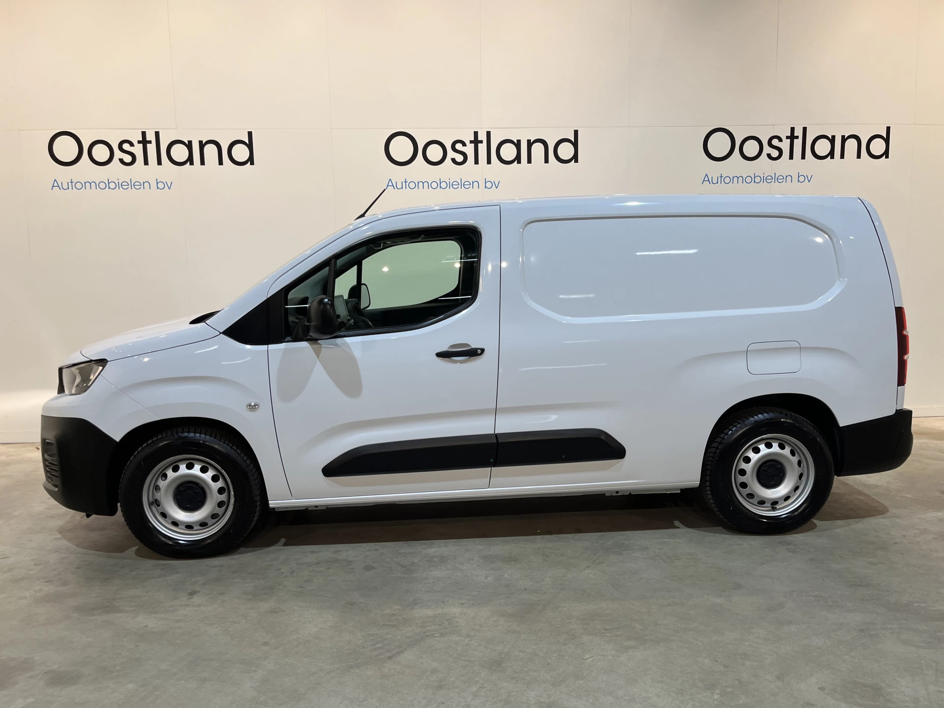 Hoofdafbeelding Peugeot Partner