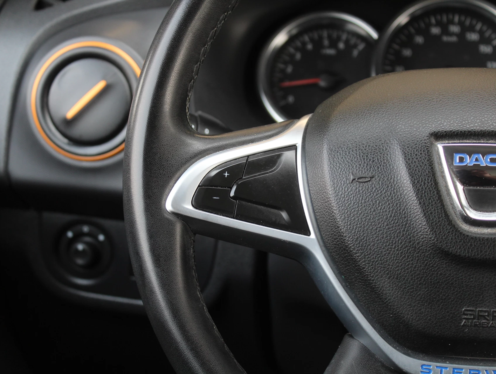 Hoofdafbeelding Dacia Logan