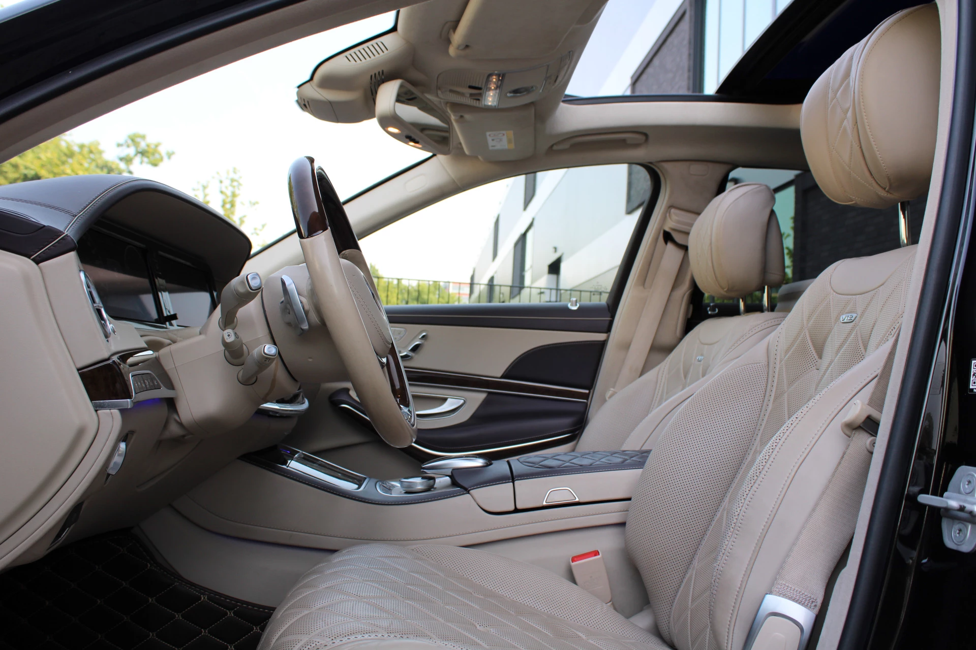 Hoofdafbeelding Mercedes-Benz S-Klasse