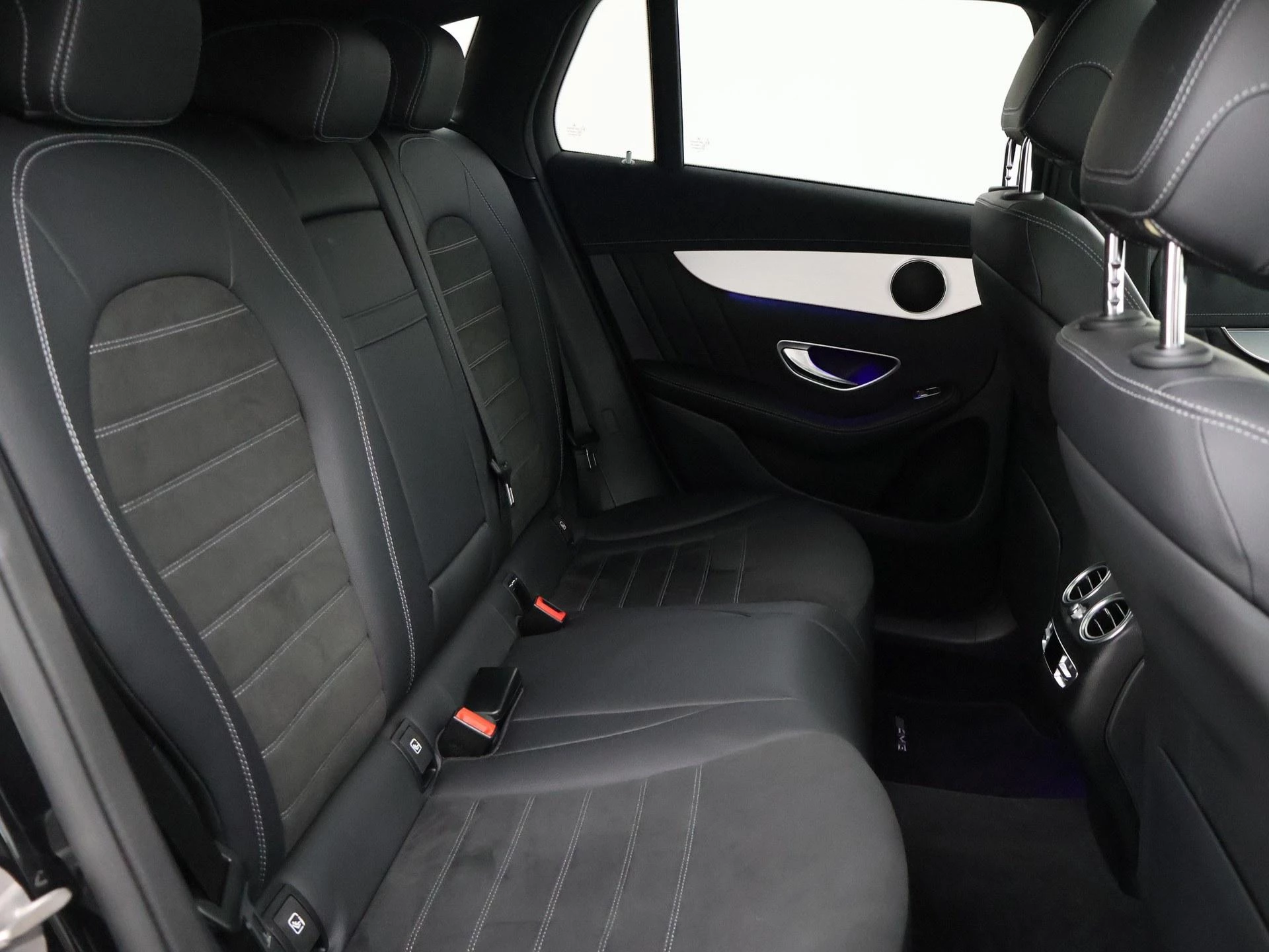 Hoofdafbeelding Mercedes-Benz EQC