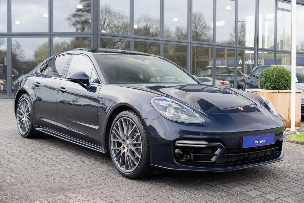 Hoofdafbeelding Porsche Panamera