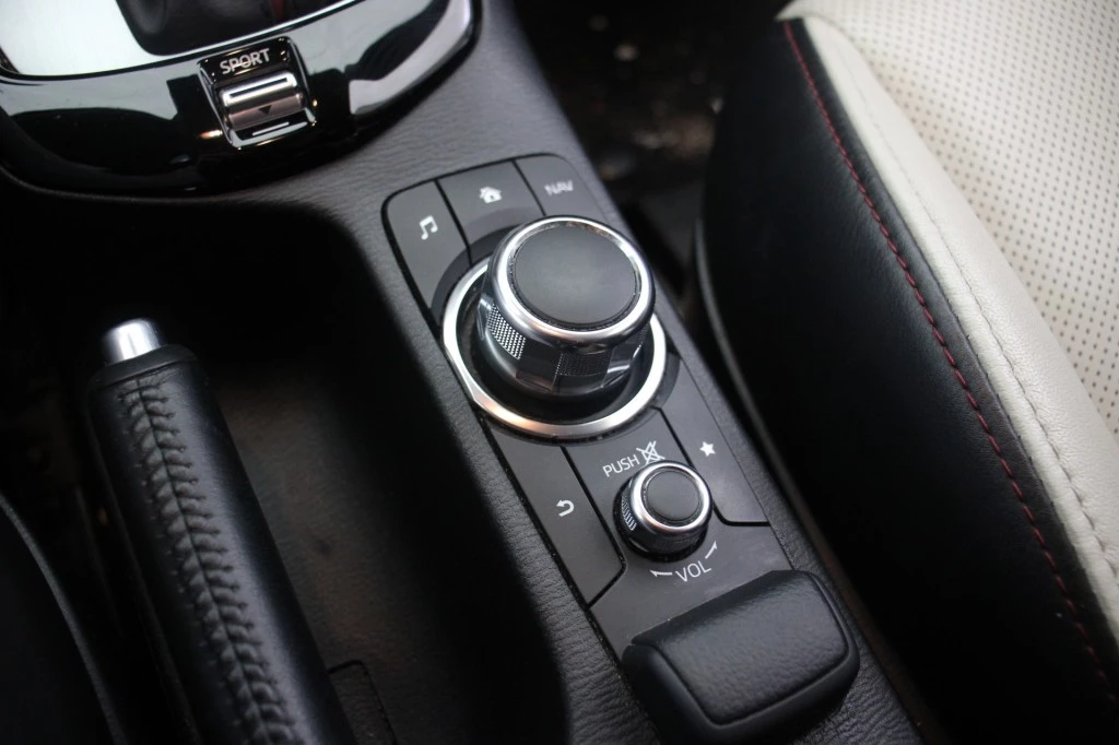 Hoofdafbeelding Mazda CX-3