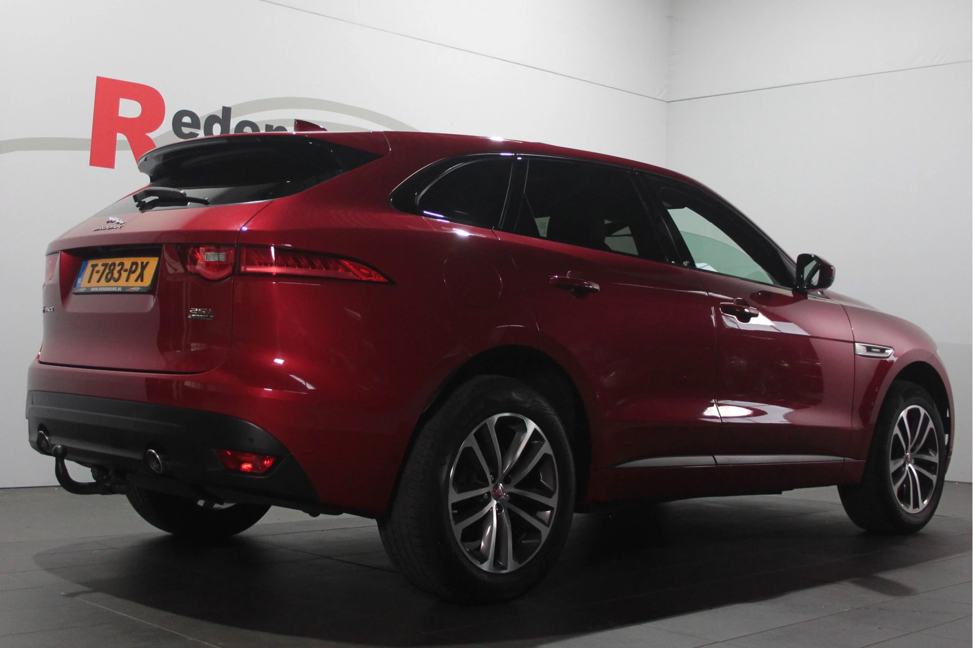 Hoofdafbeelding Jaguar F-PACE