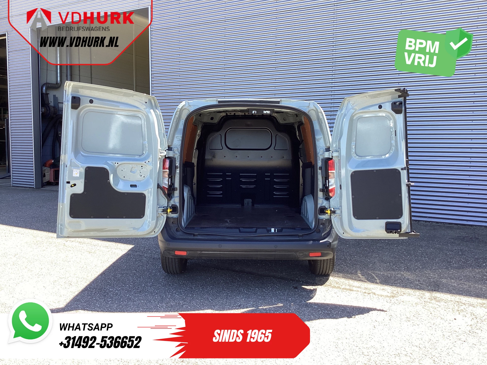 Hoofdafbeelding Ford Transit Courier