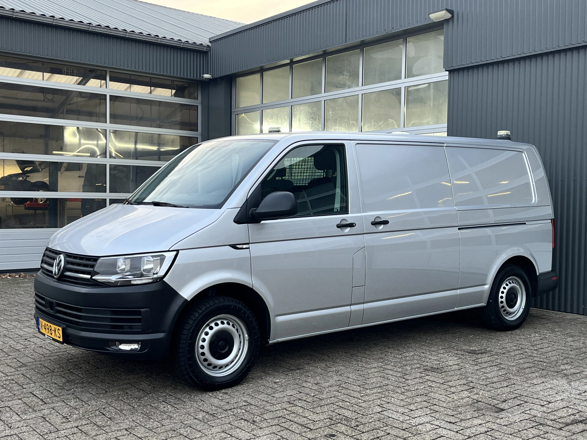 Hoofdafbeelding Volkswagen Transporter