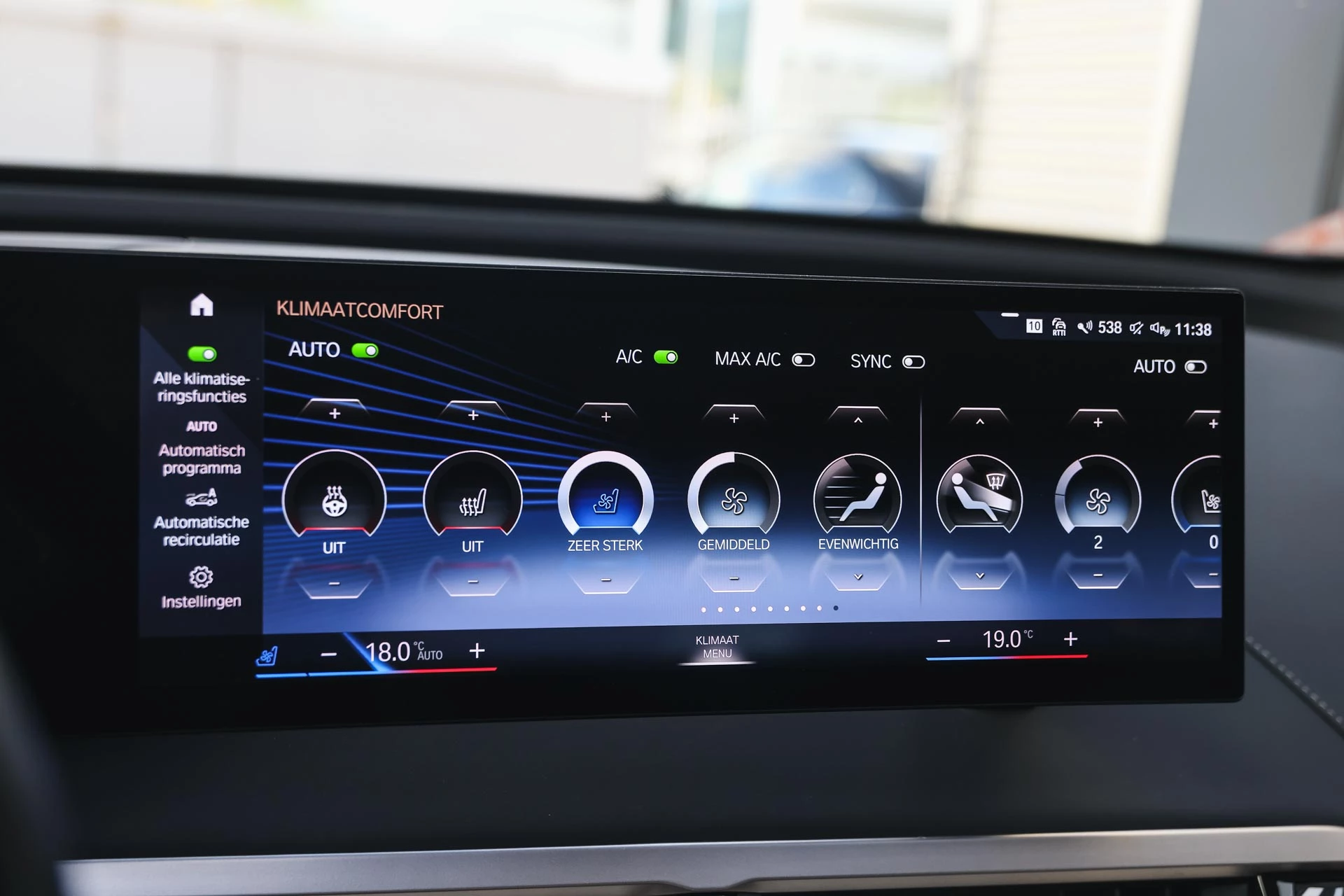 Hoofdafbeelding BMW iX