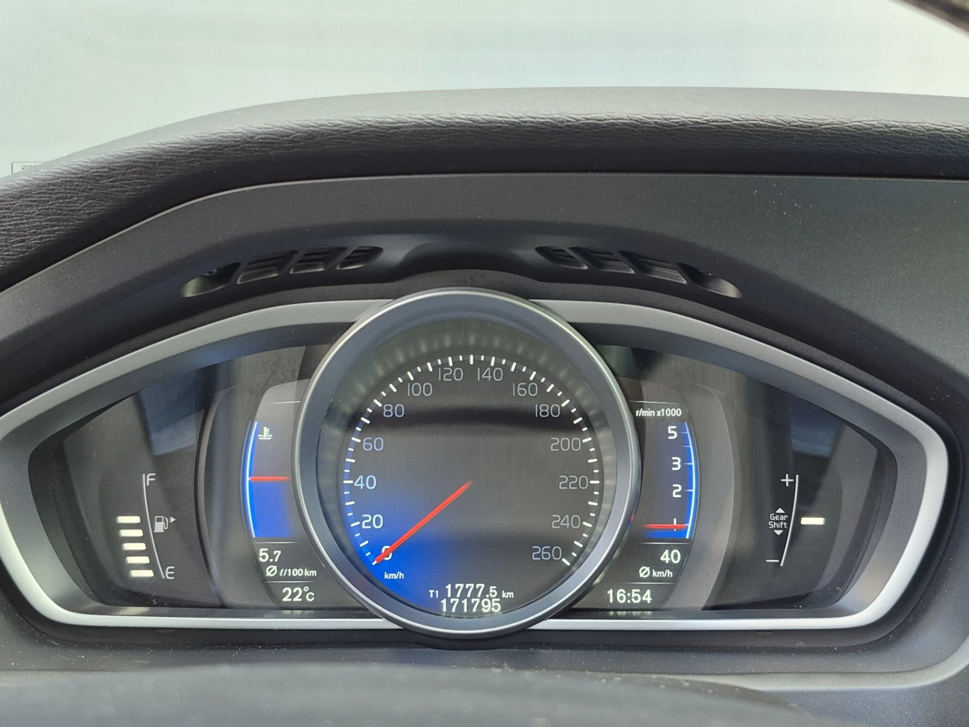 Hoofdafbeelding Volvo V40