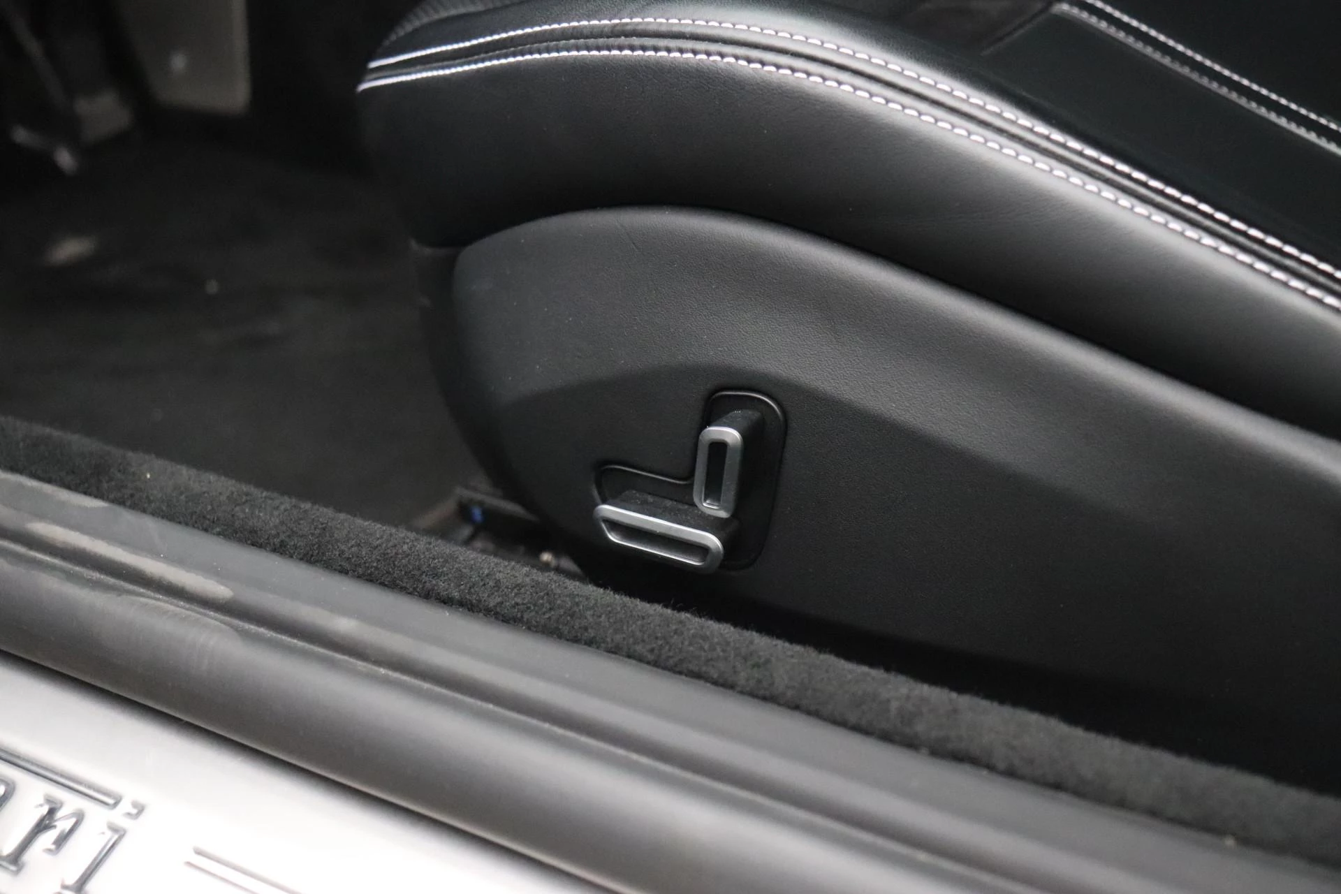 Hoofdafbeelding Ferrari Roma