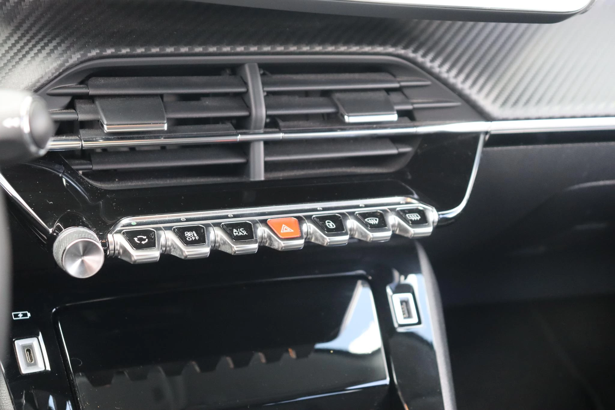Hoofdafbeelding Peugeot e-208