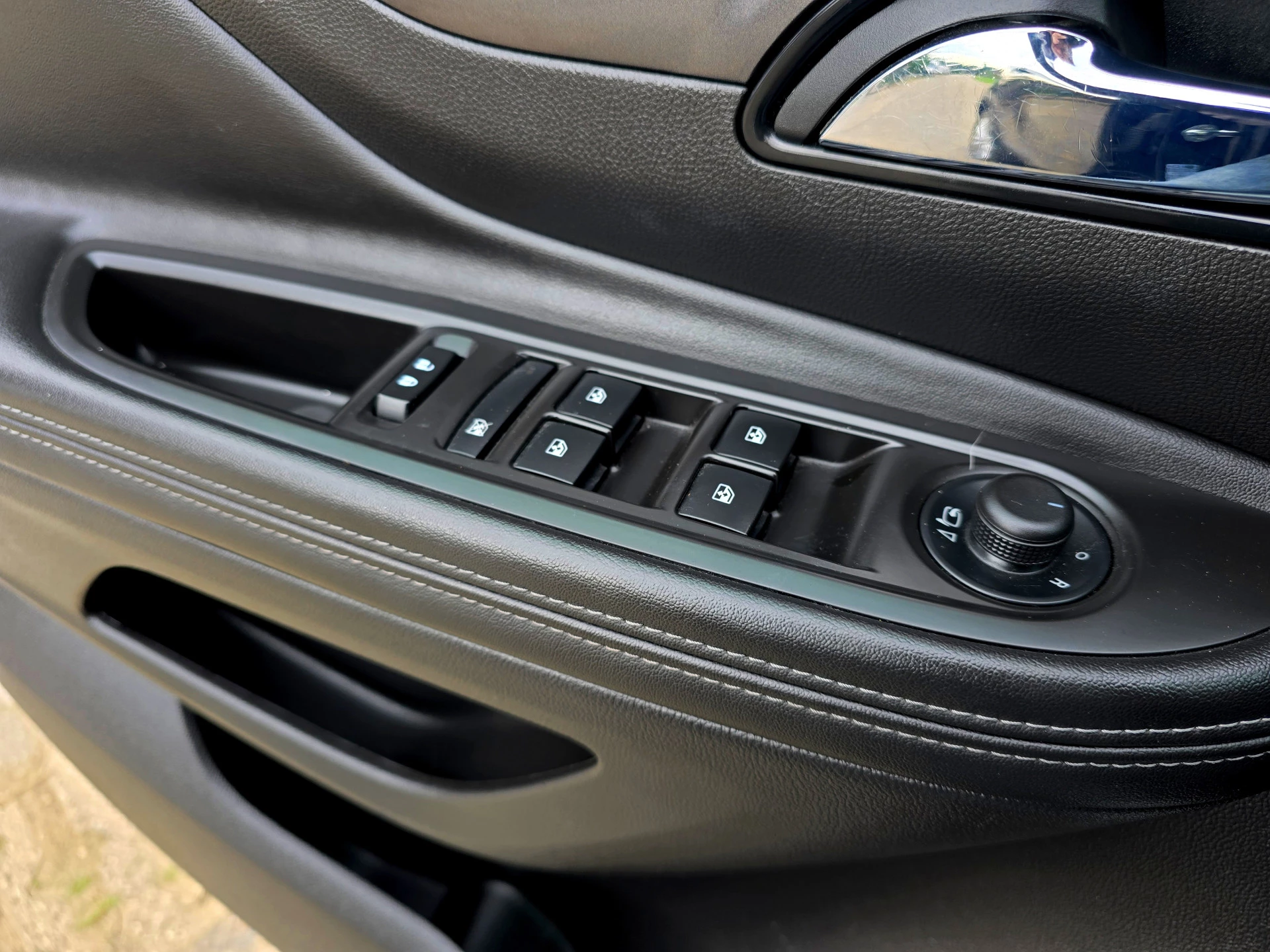 Hoofdafbeelding Opel Mokka X