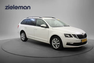 Škoda Octavia Combi 1.0 TSI Greentech Business Edition - Carplay, Cruise, PDC, Clima