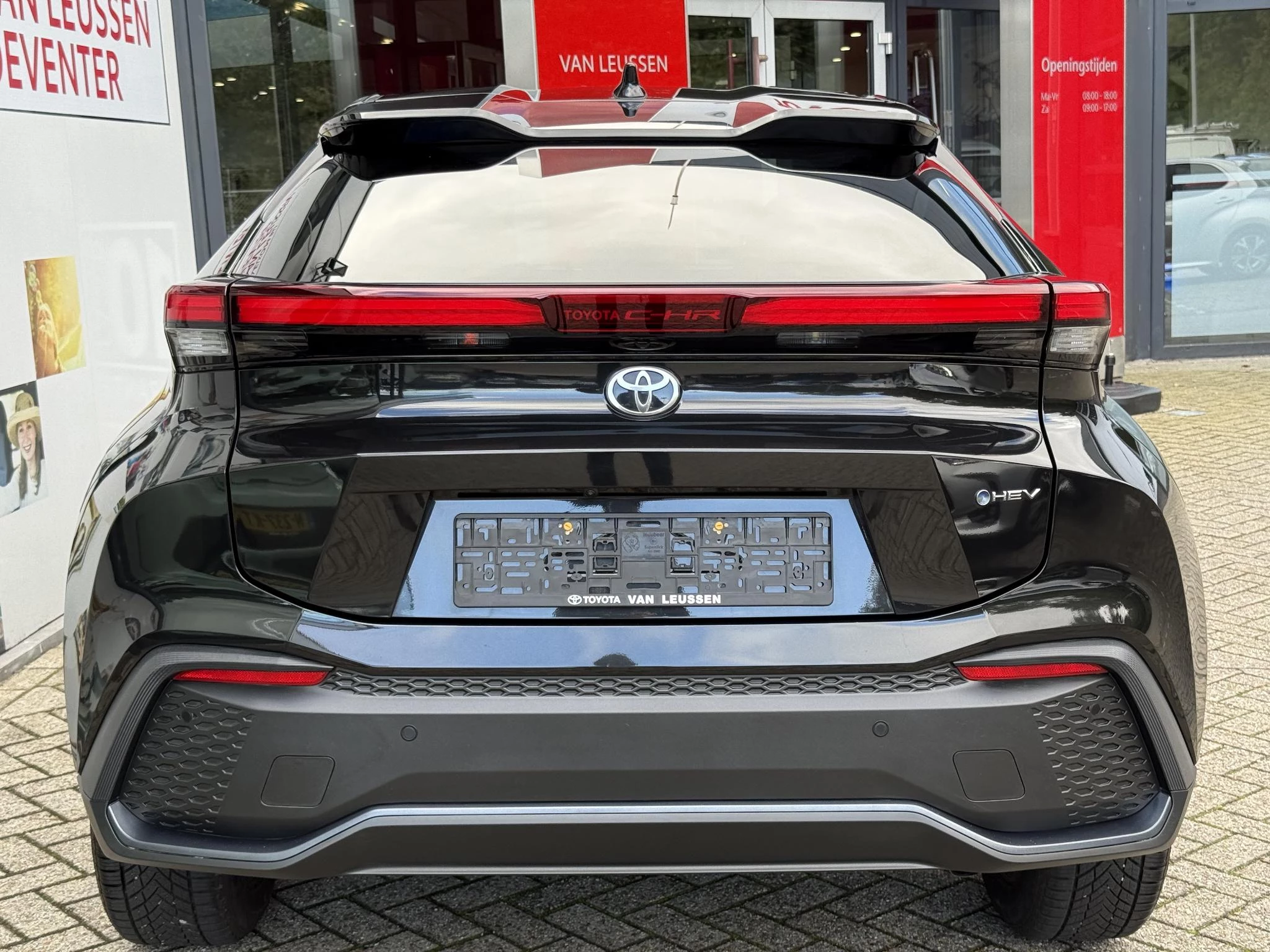 Hoofdafbeelding Toyota C-HR
