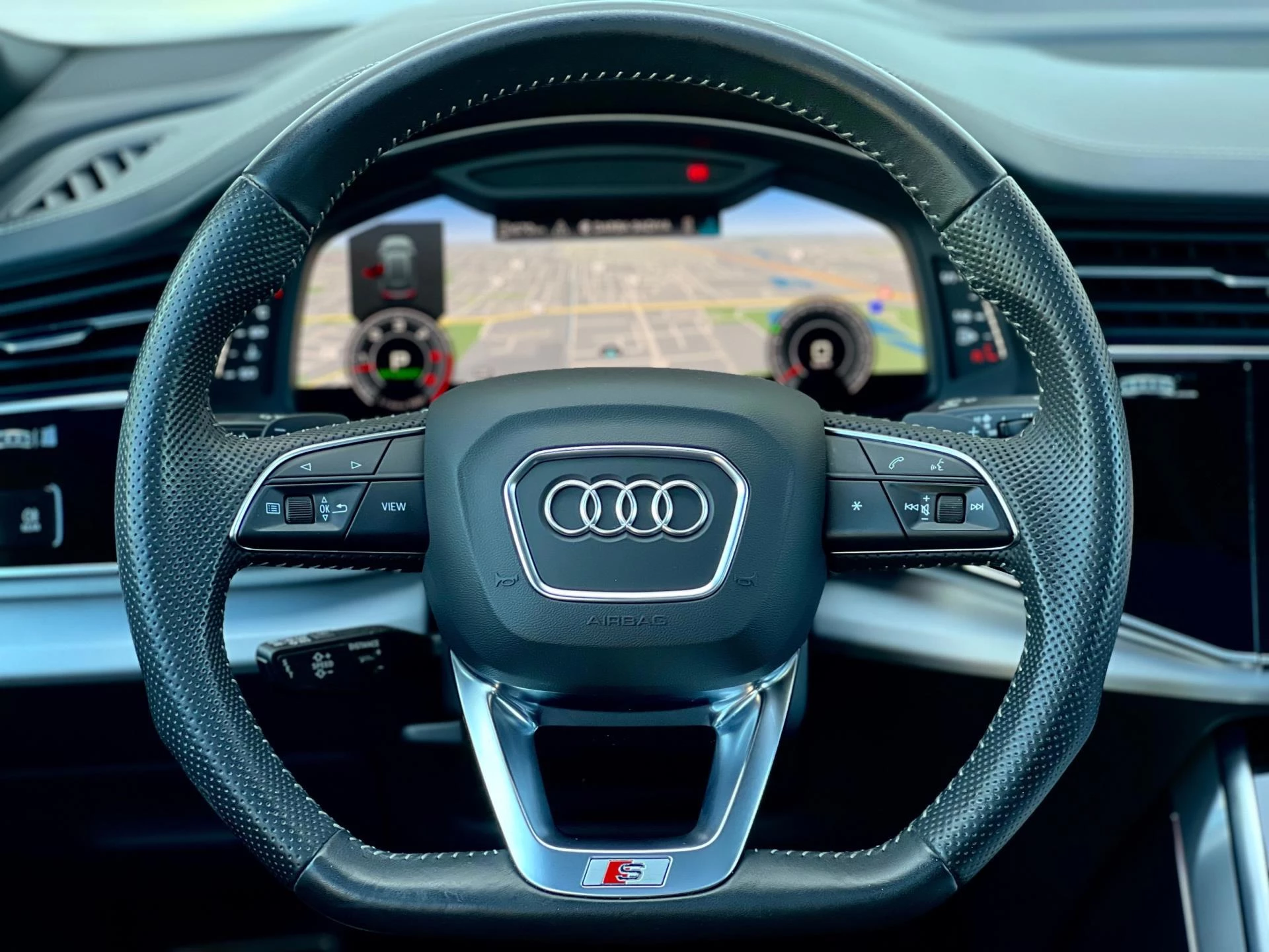 Hoofdafbeelding Audi Q8