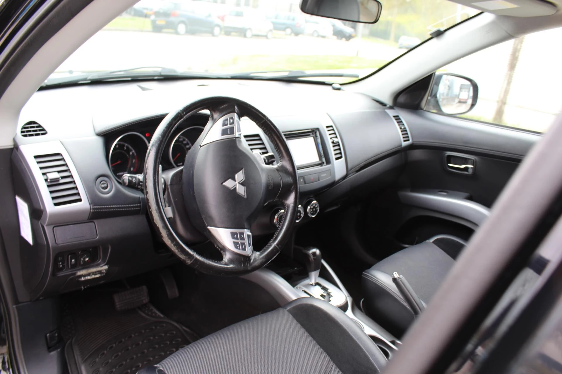 Hoofdafbeelding Mitsubishi Outlander