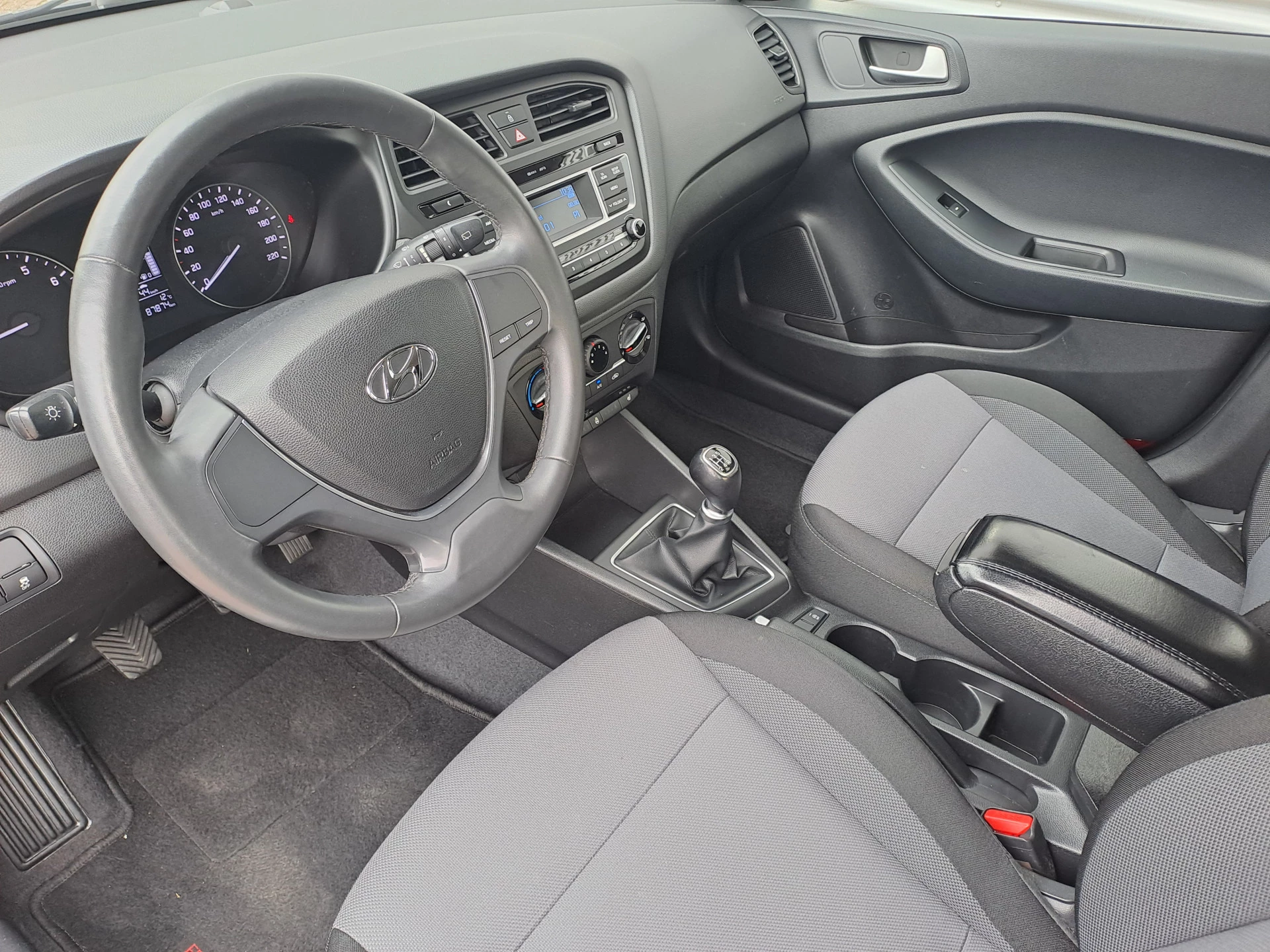 Hoofdafbeelding Hyundai i20