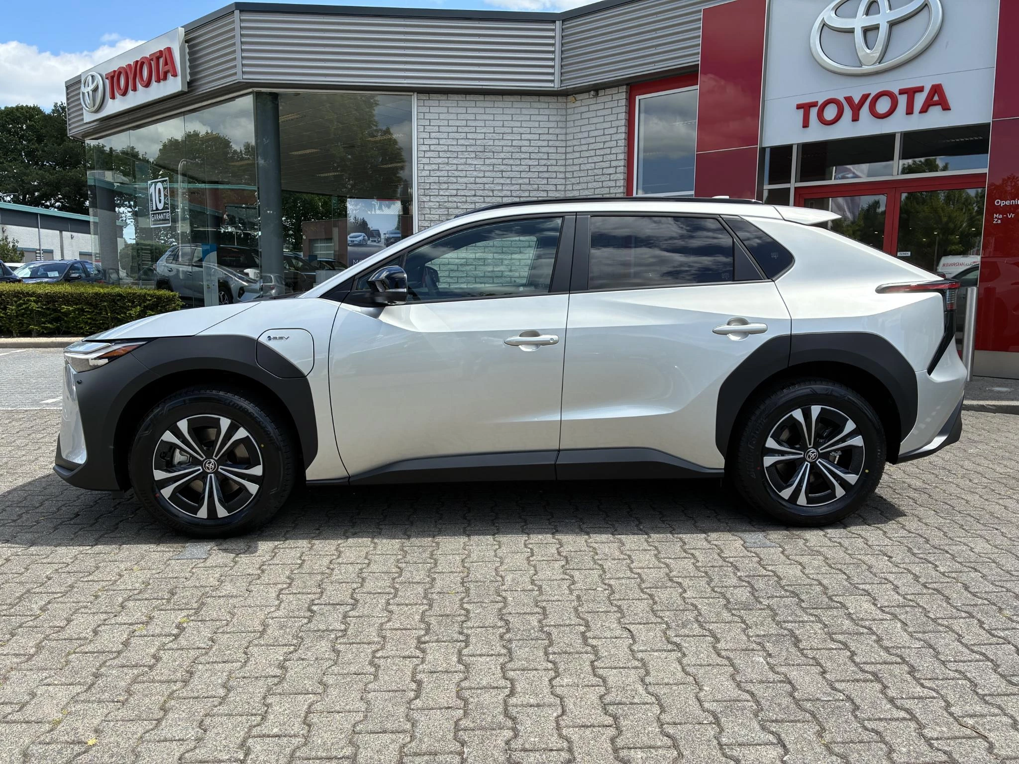 Hoofdafbeelding Toyota bZ4X