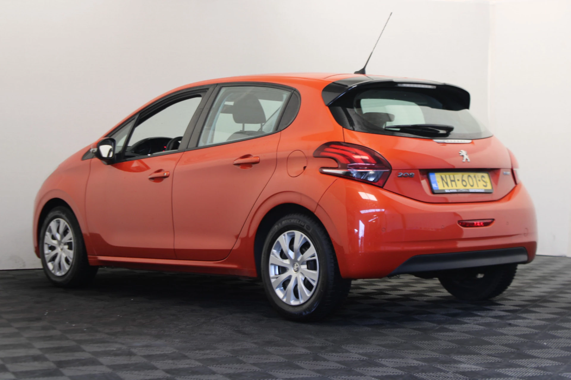 Hoofdafbeelding Peugeot 208