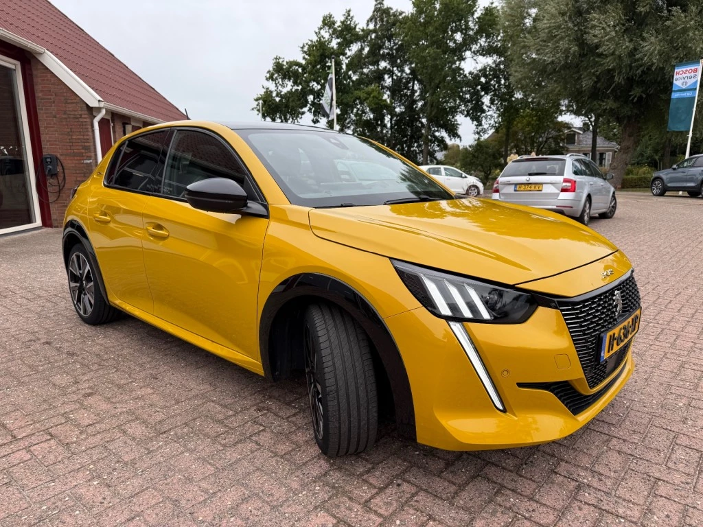 Hoofdafbeelding Peugeot 208