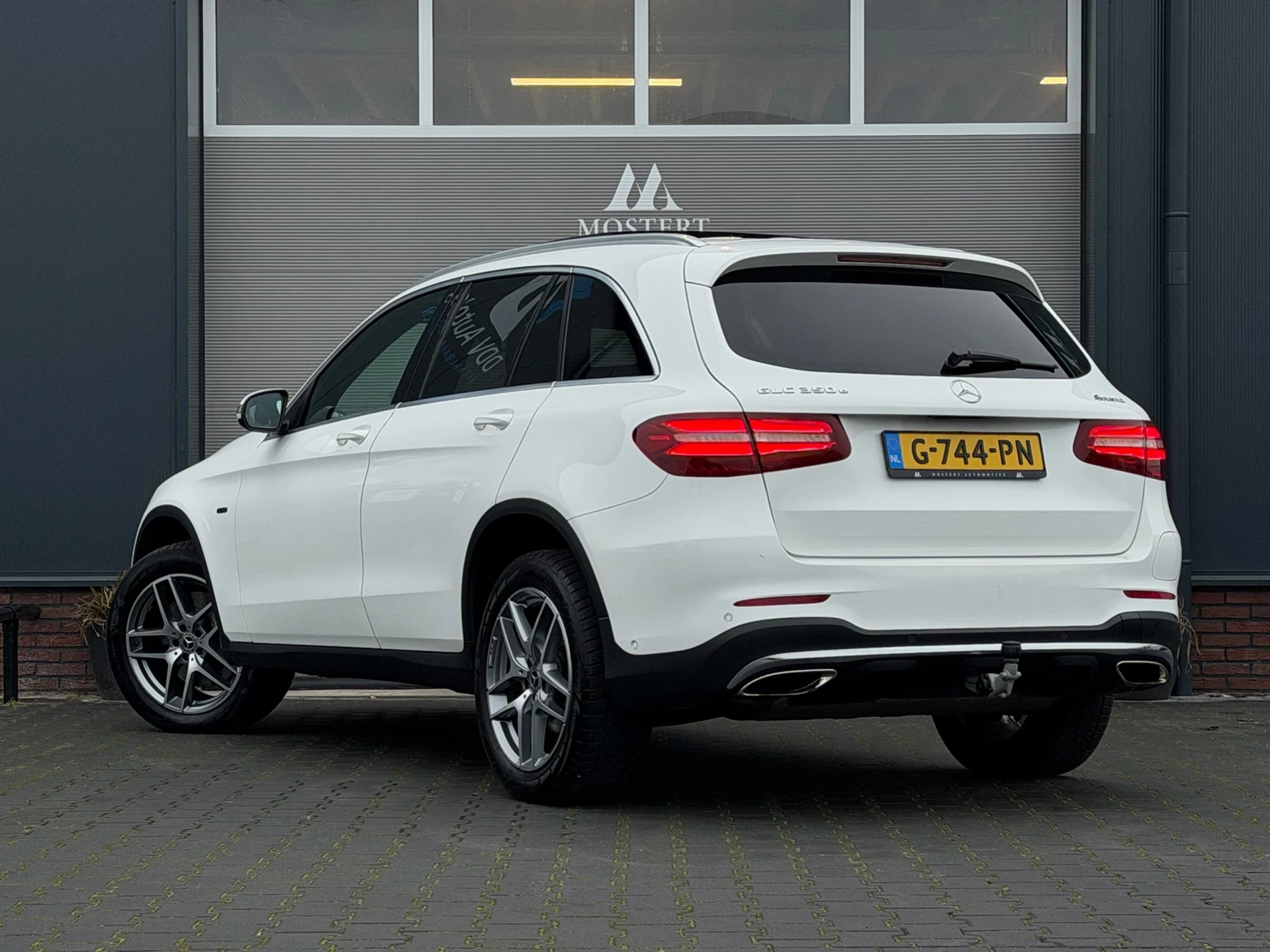 Hoofdafbeelding Mercedes-Benz GLC