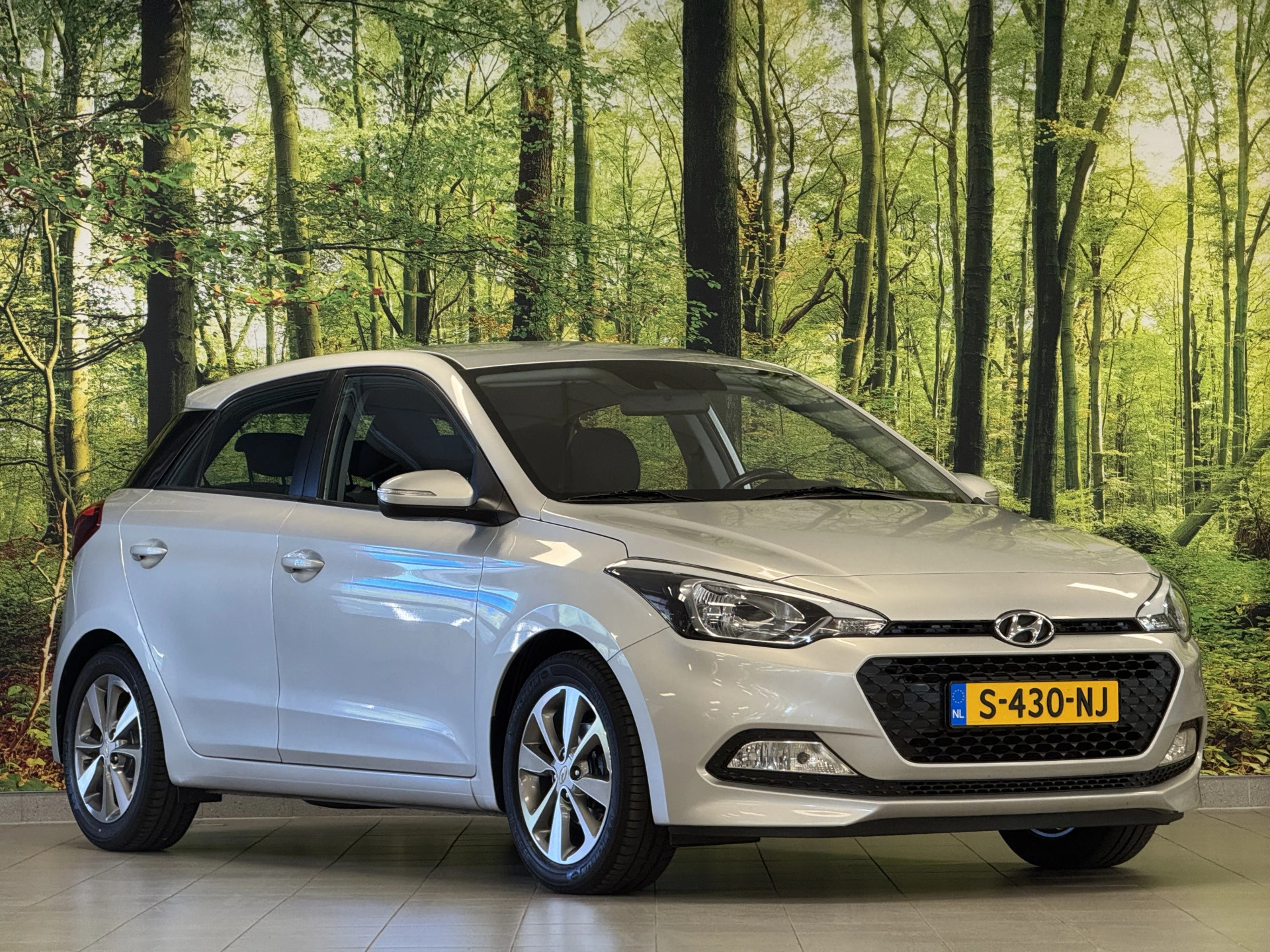 Hoofdafbeelding Hyundai i20
