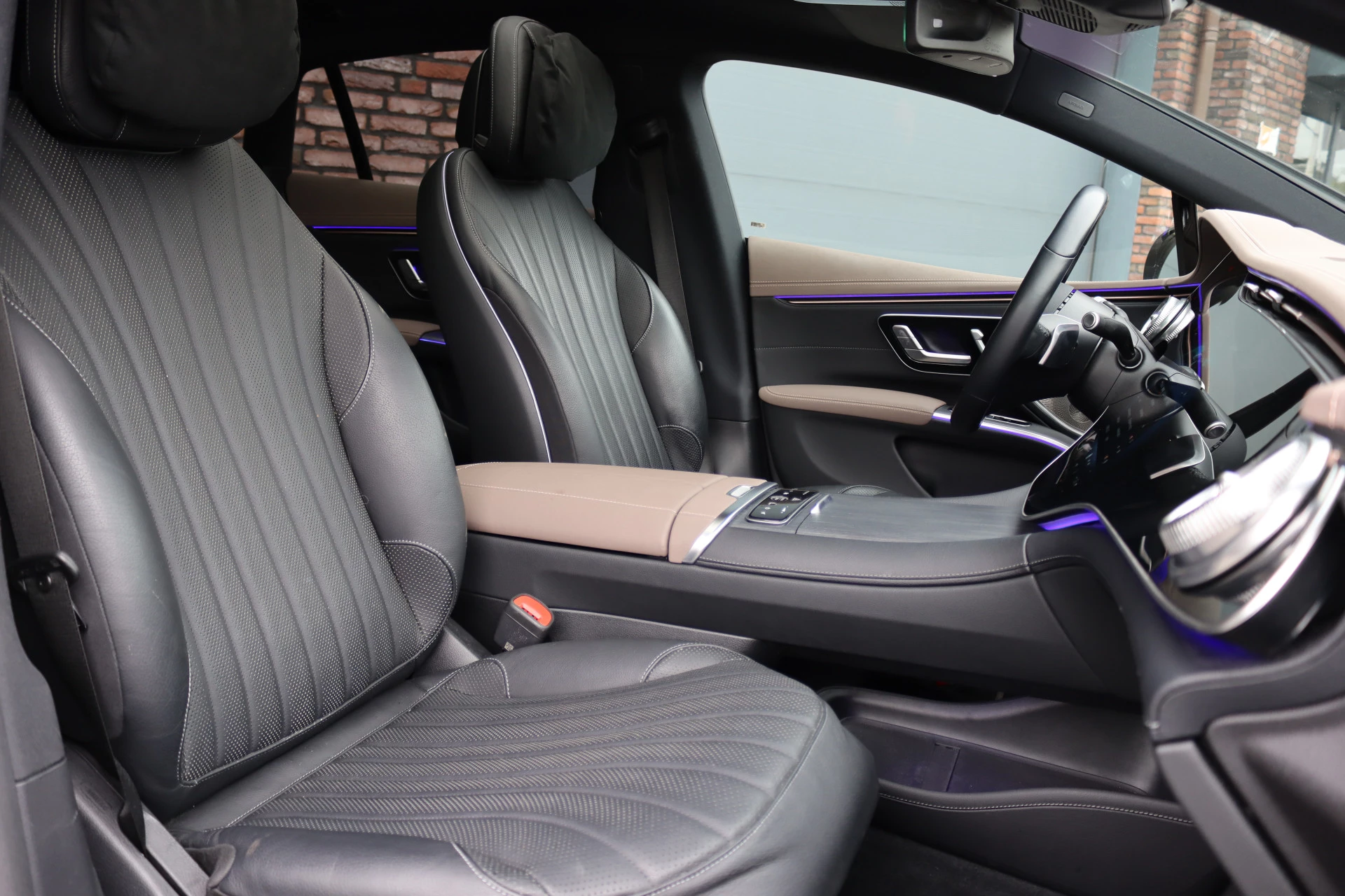 Hoofdafbeelding Mercedes-Benz EQS