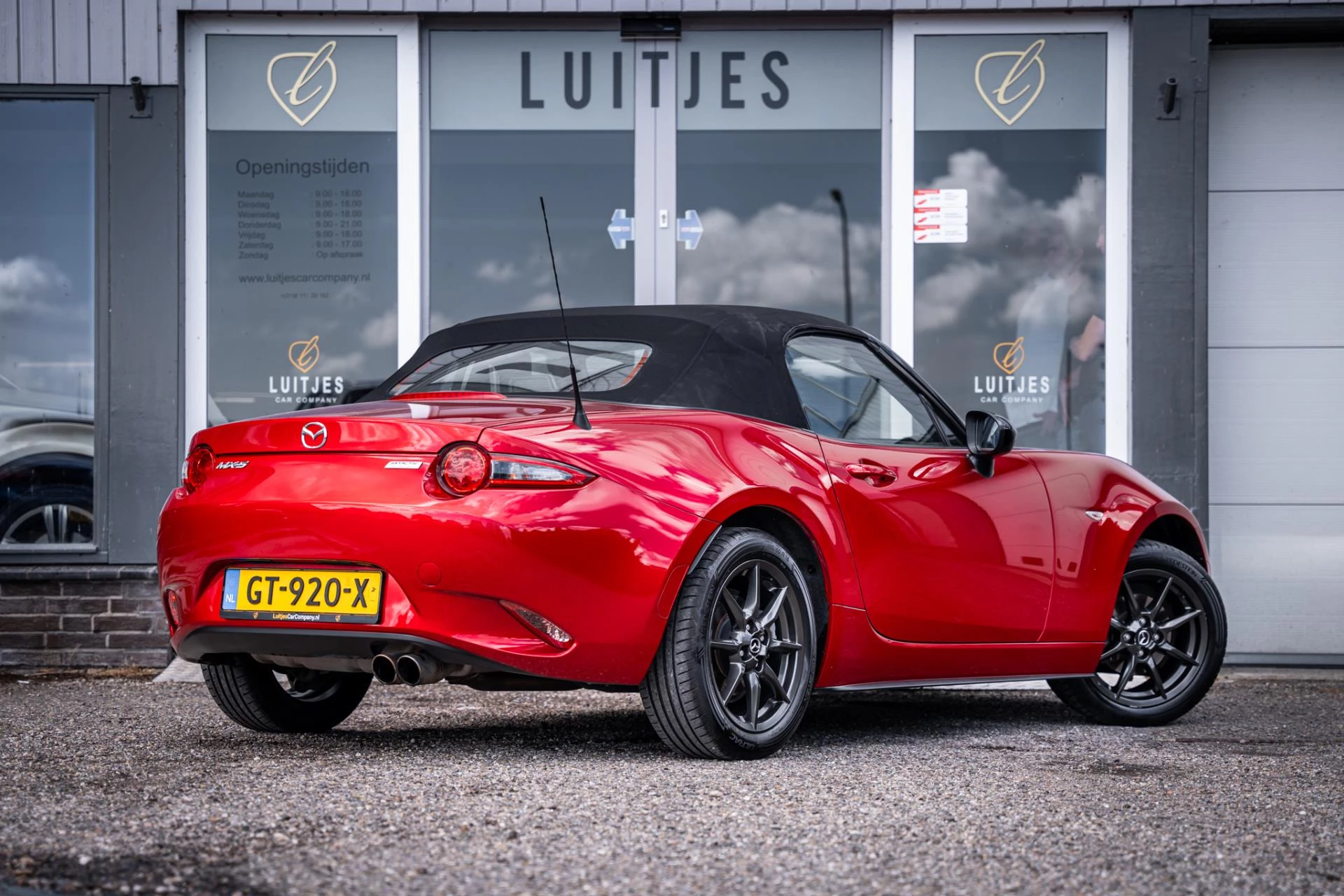 Hoofdafbeelding Mazda MX-5