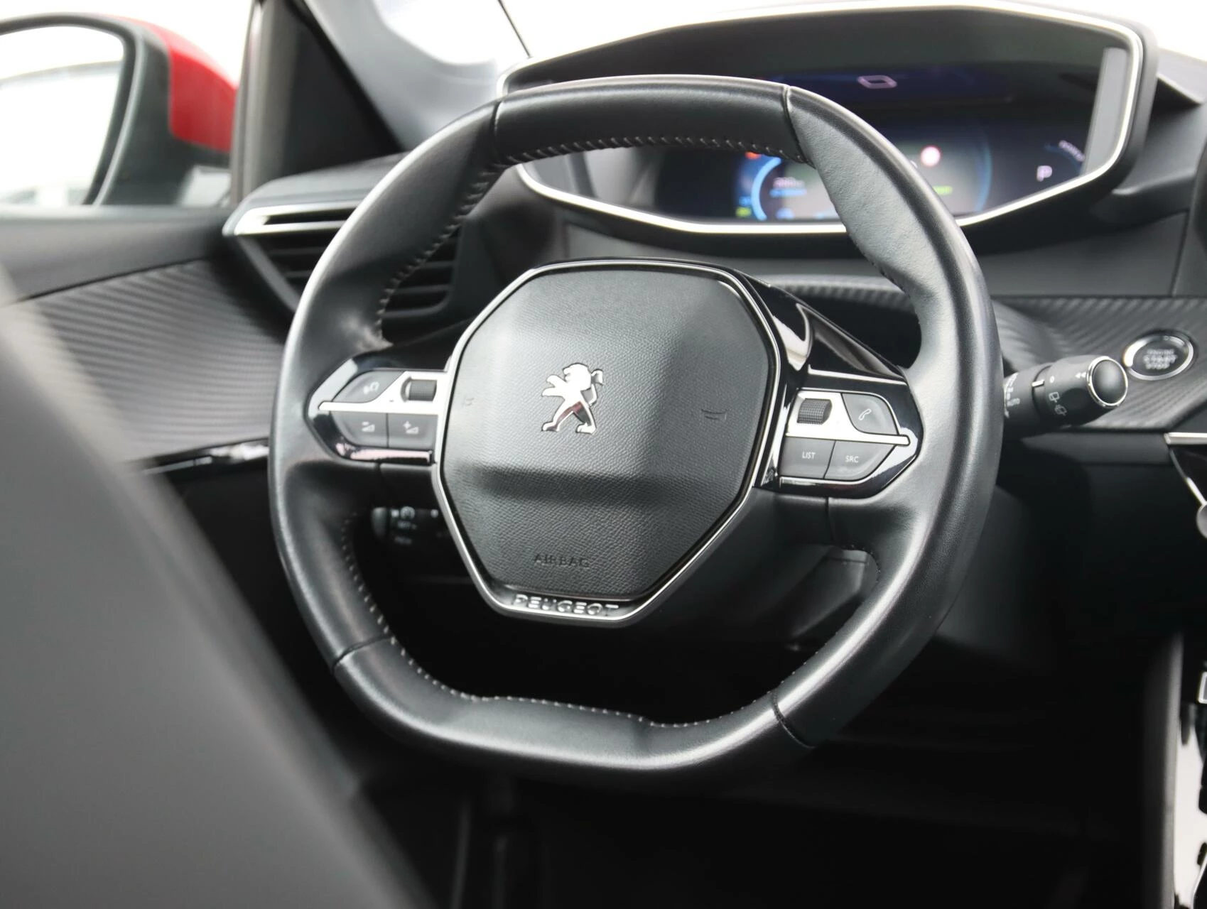Hoofdafbeelding Peugeot e-208