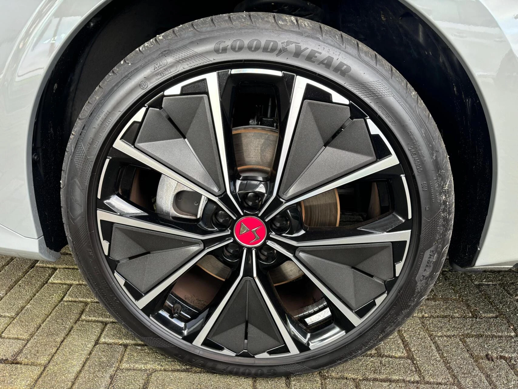 Hoofdafbeelding DS DS 4