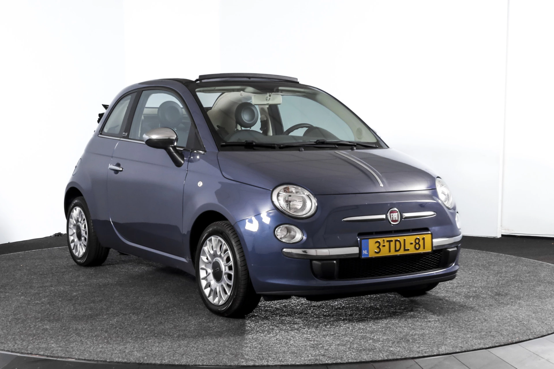 Hoofdafbeelding Fiat 500C