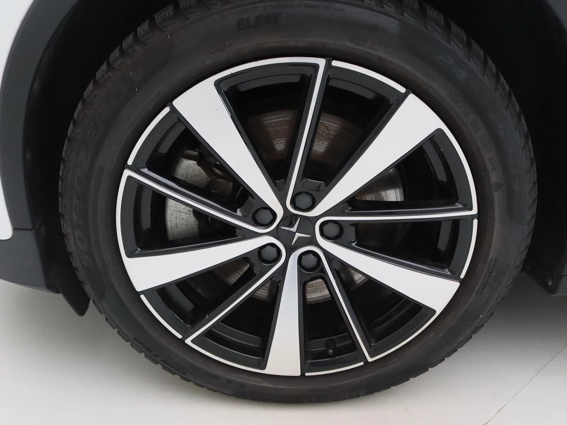 Hoofdafbeelding Polestar 2
