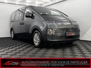 Hoofdafbeelding Hyundai Staris Hyundai Staris 1.6 T-GDI 2WD HEV Comfort 9 Persoons Camera, Navi, Elektrische stoelen, Keyless start, 12V BATT, Winterpakket, 5 jaar garantie