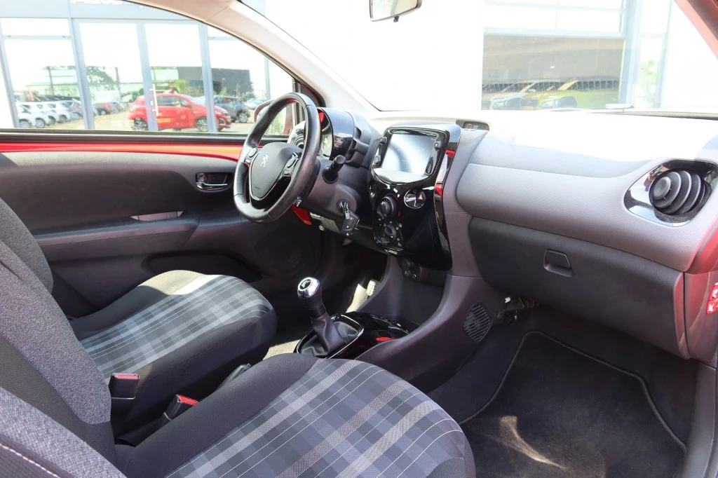 Hoofdafbeelding Peugeot 108