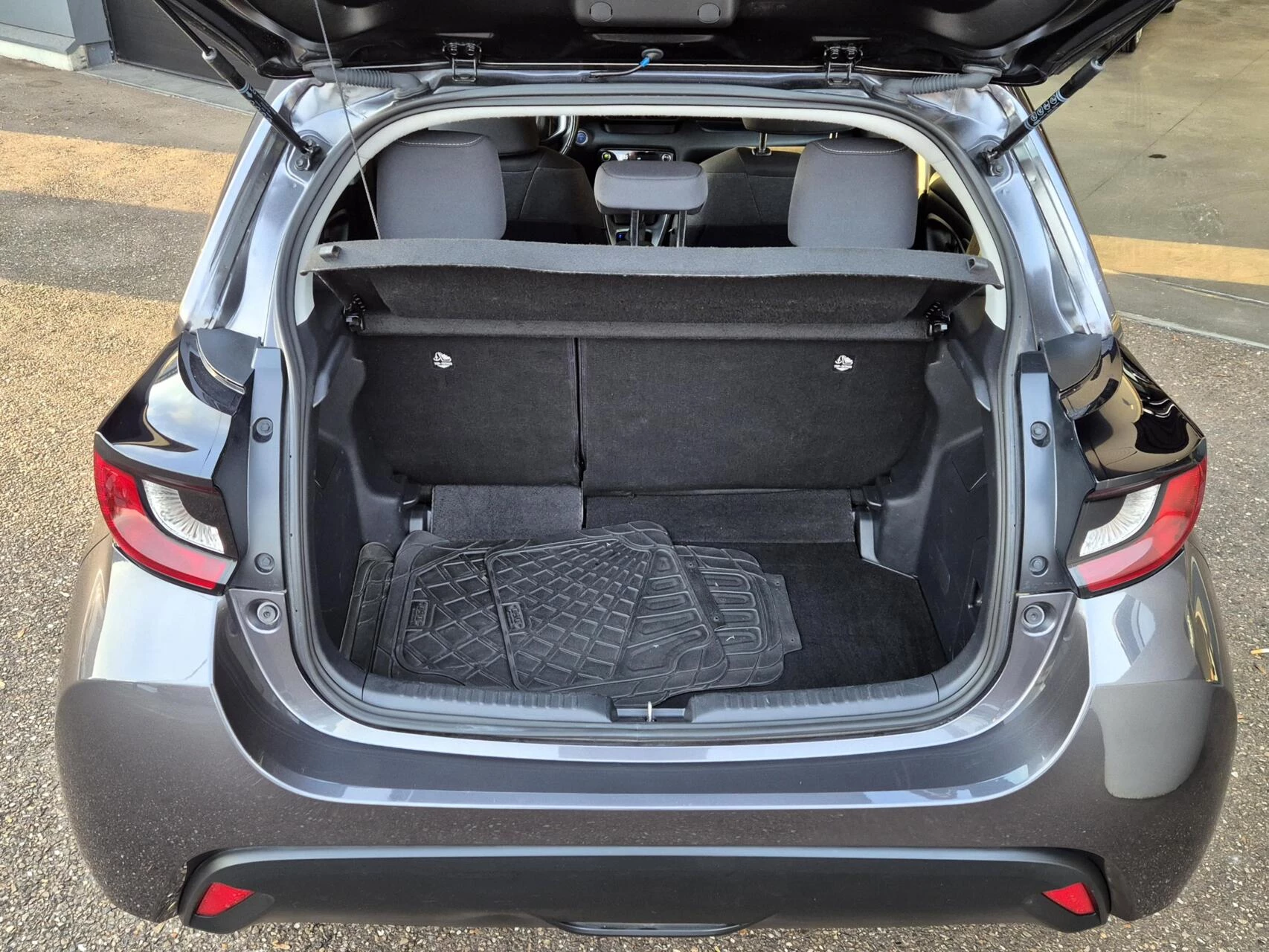 Hoofdafbeelding Mazda 2 Hybrid