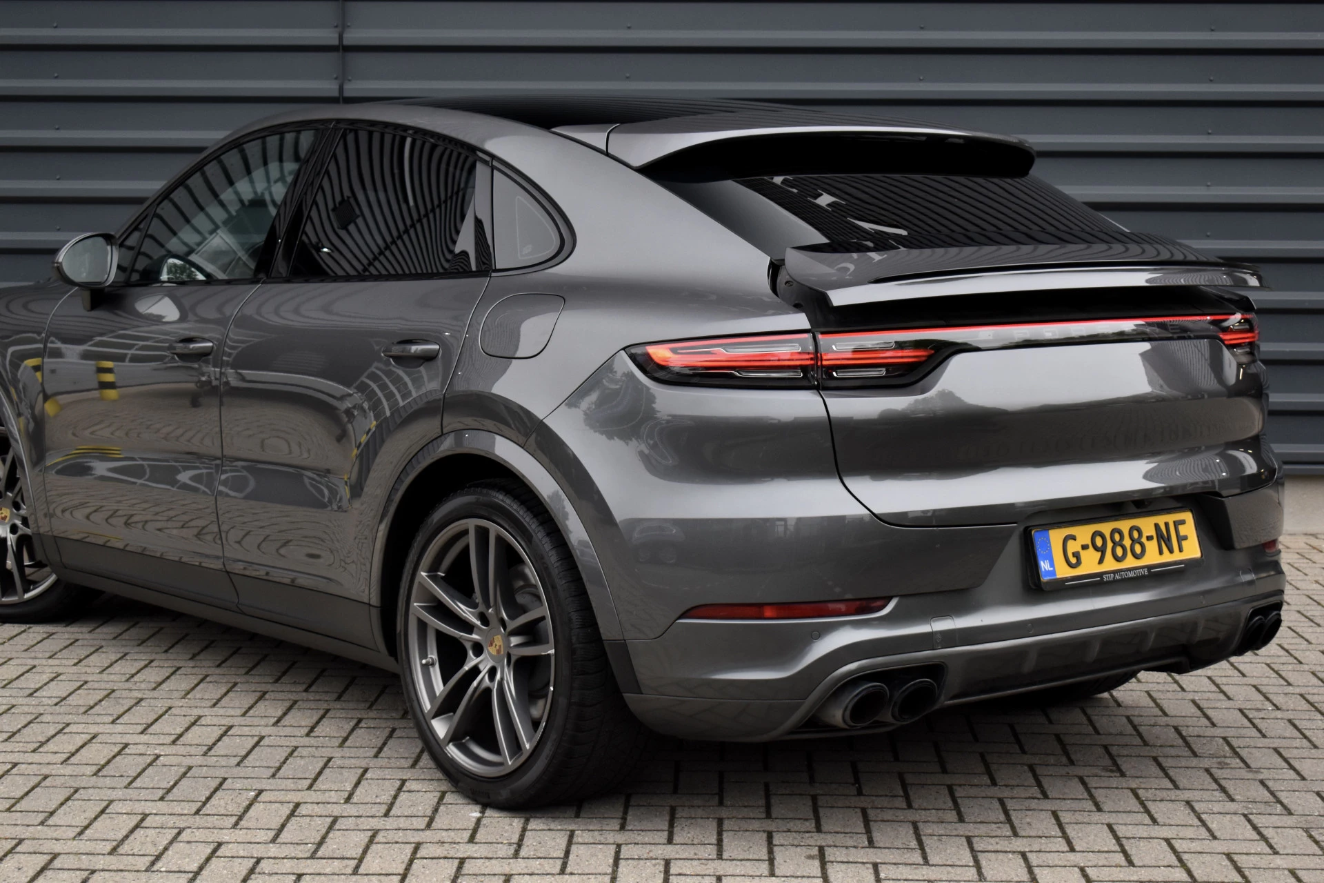 Hoofdafbeelding Porsche Cayenne