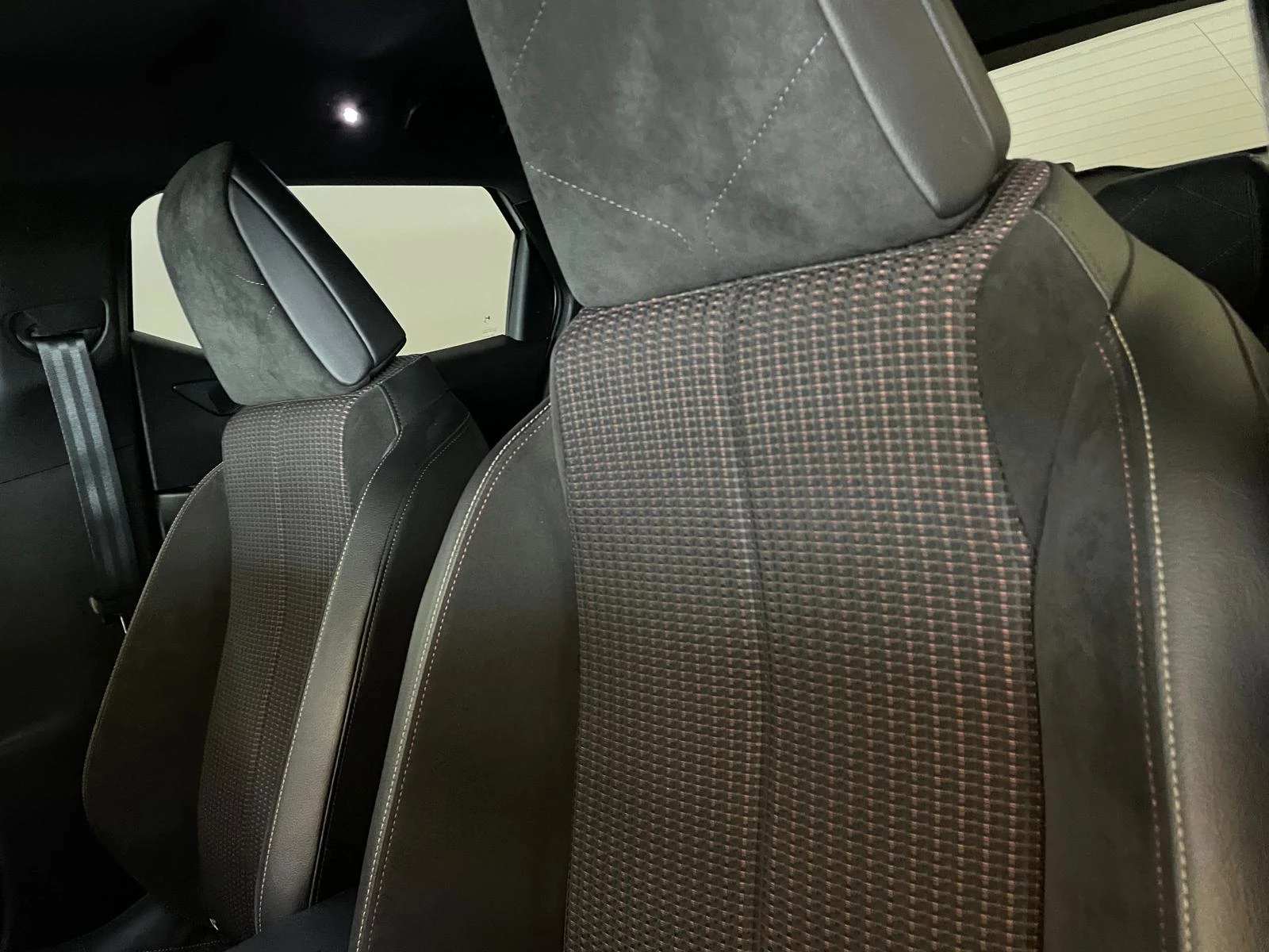 Hoofdafbeelding DS DS 3