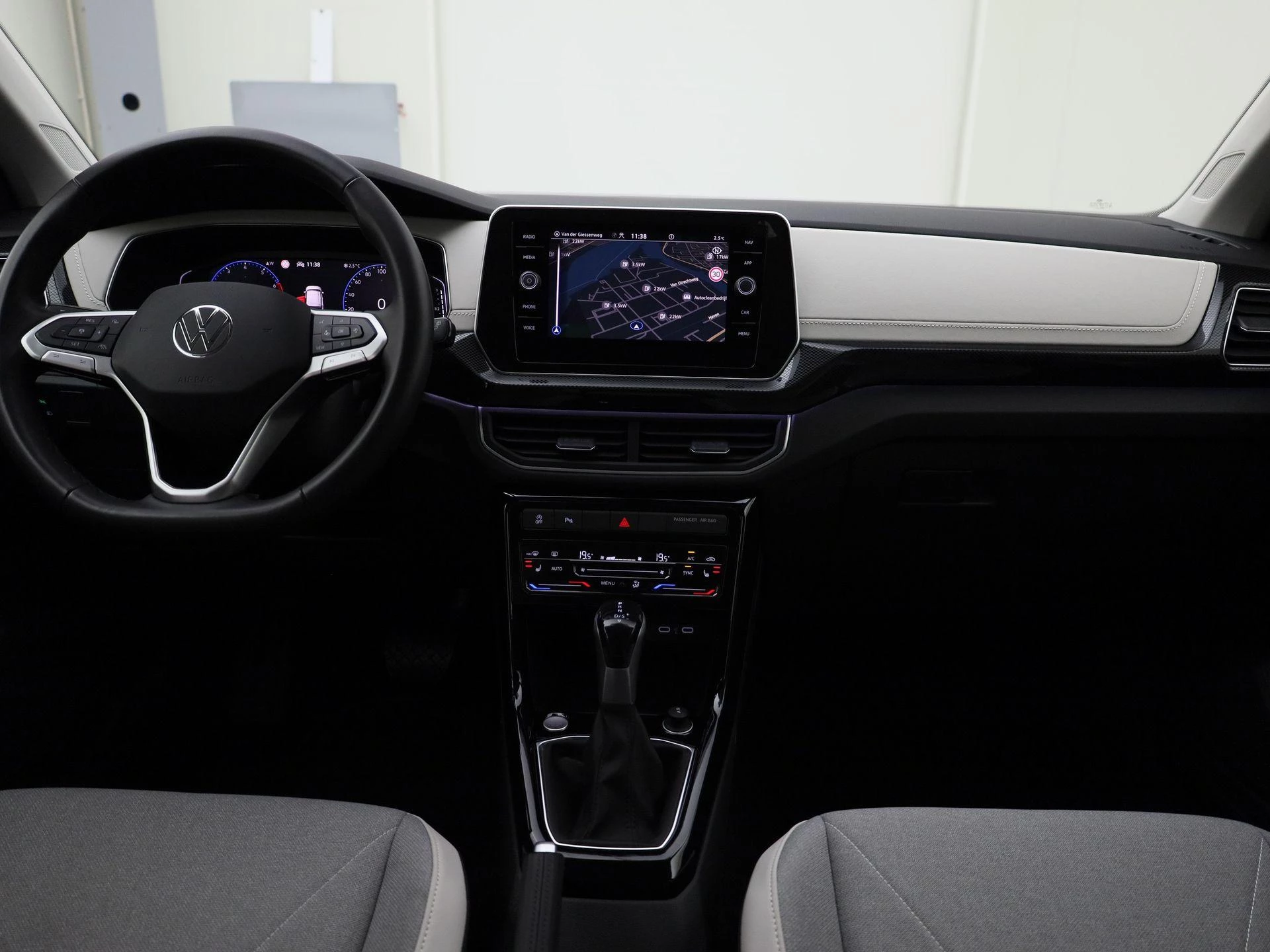 Hoofdafbeelding Volkswagen T-Cross