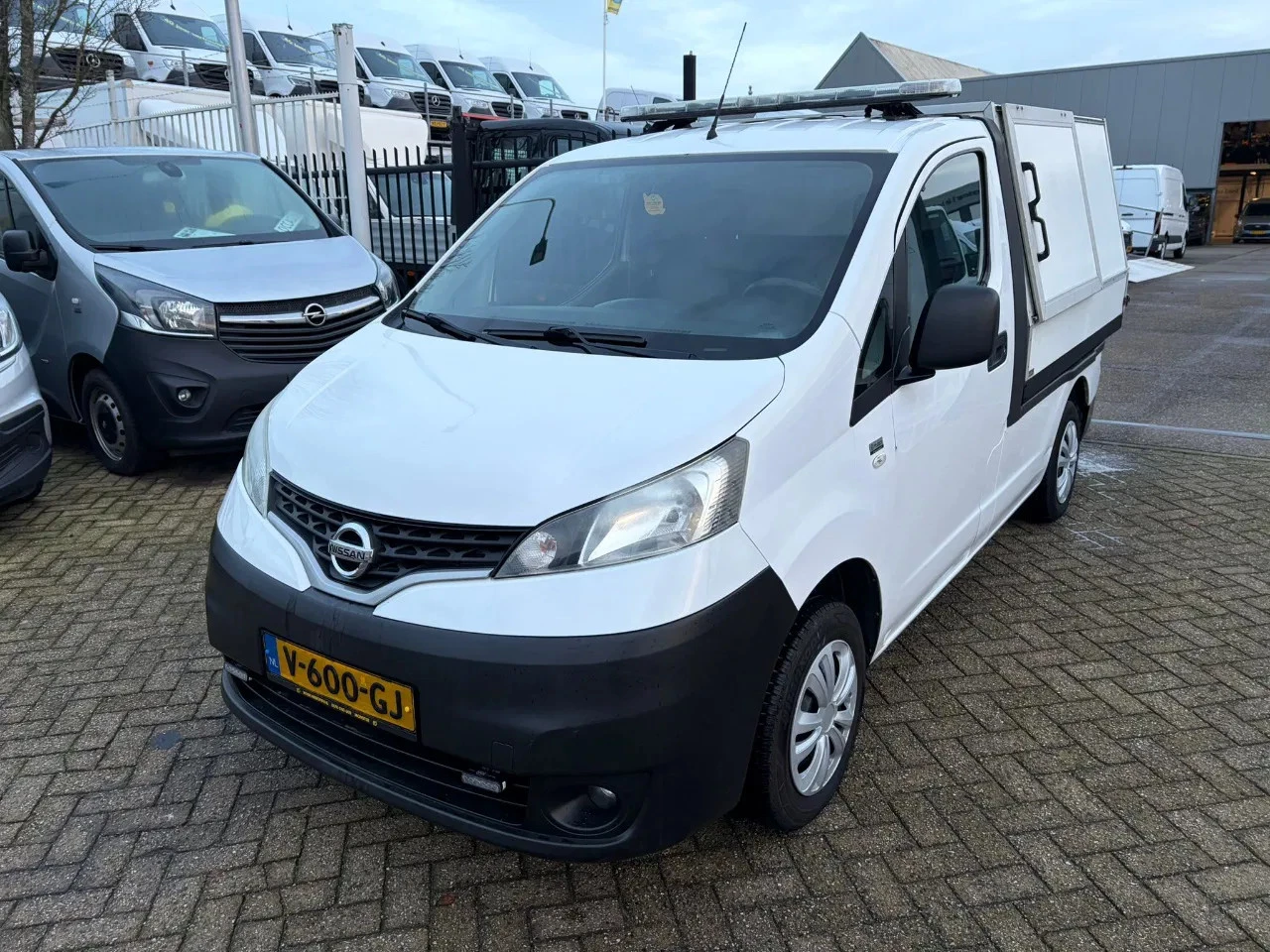 Hoofdafbeelding Nissan NV200