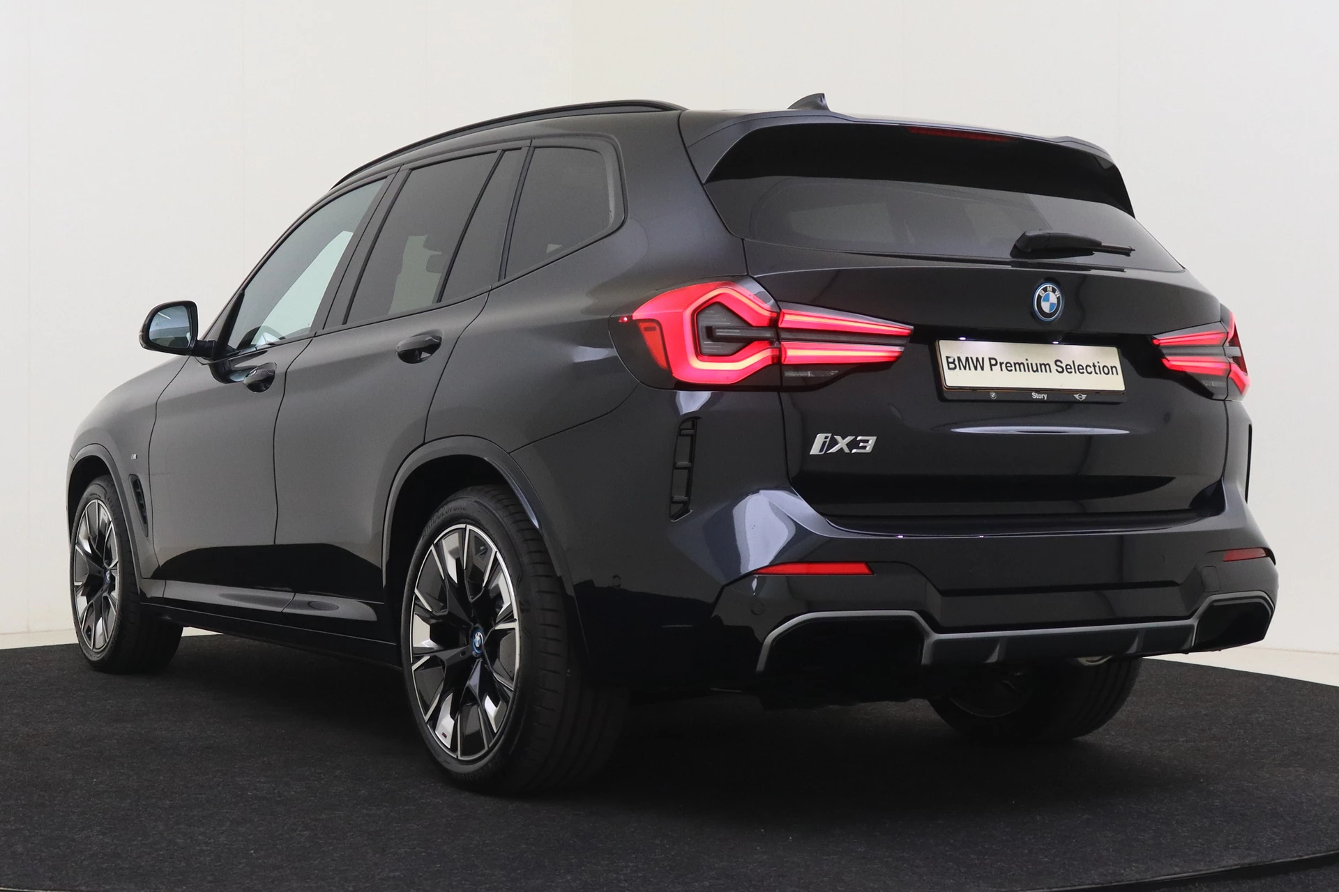 Hoofdafbeelding BMW iX3