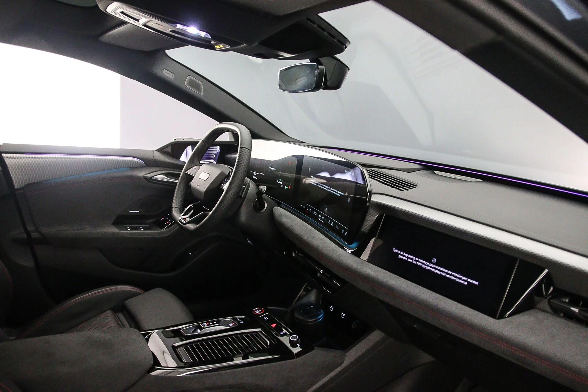 Hoofdafbeelding Audi A6 Avant e-tron