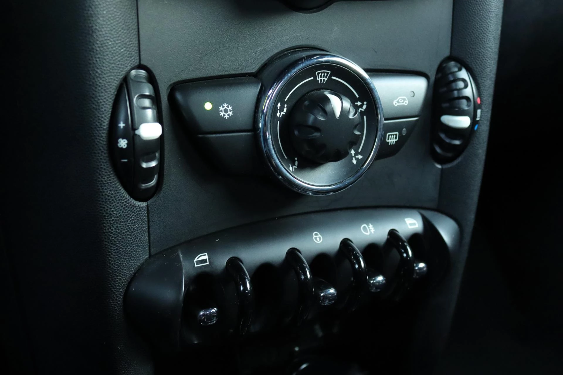 Hoofdafbeelding MINI One