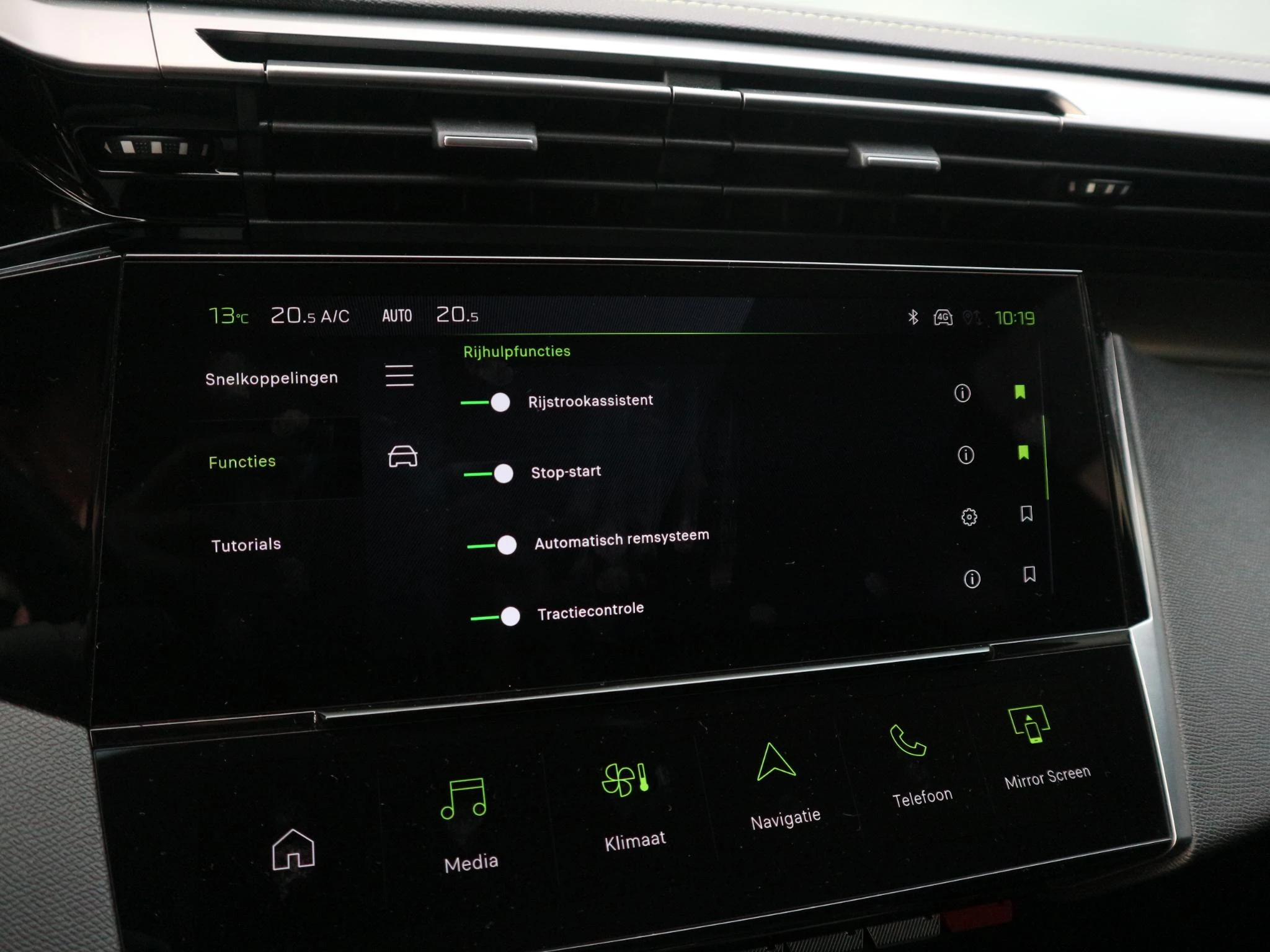 Hoofdafbeelding Peugeot 408