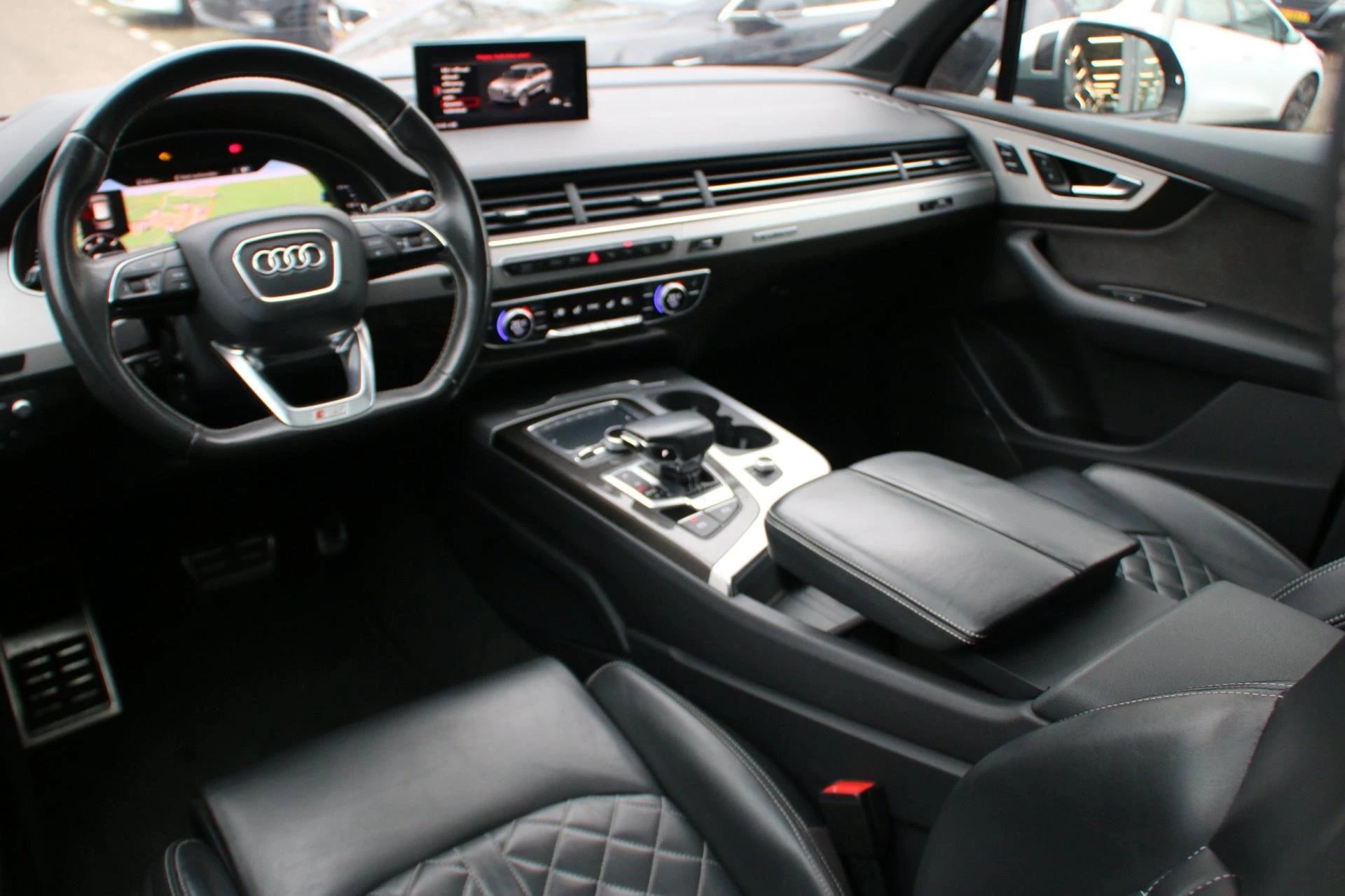 Hoofdafbeelding Audi Q7