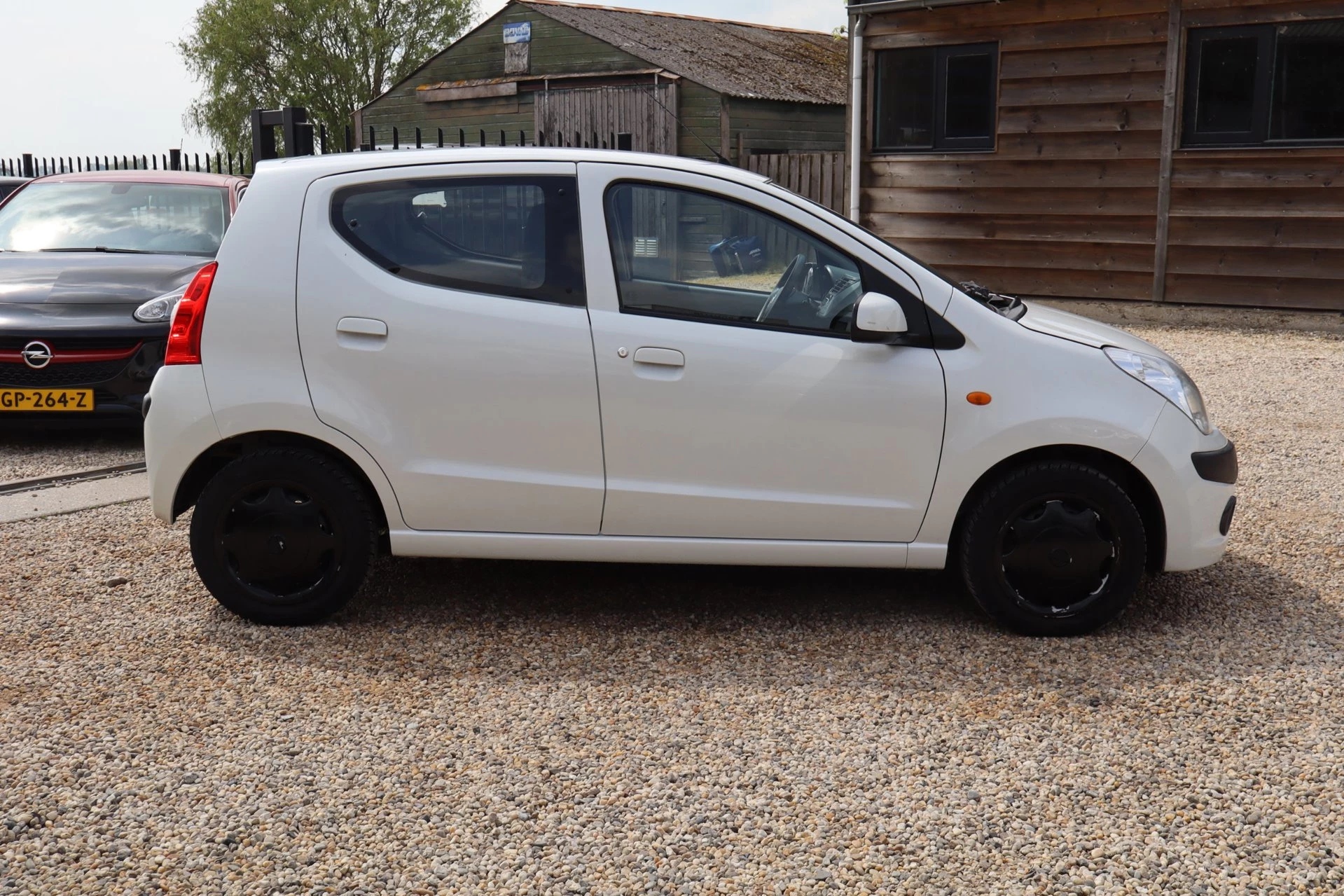 Hoofdafbeelding Nissan Pixo