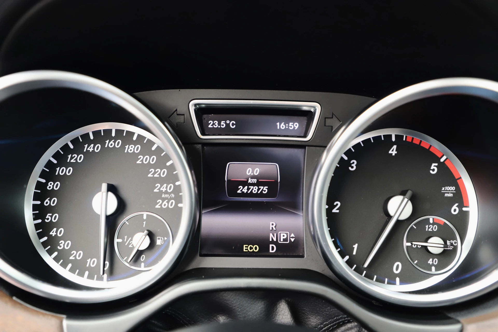 Hoofdafbeelding Mercedes-Benz M-Klasse