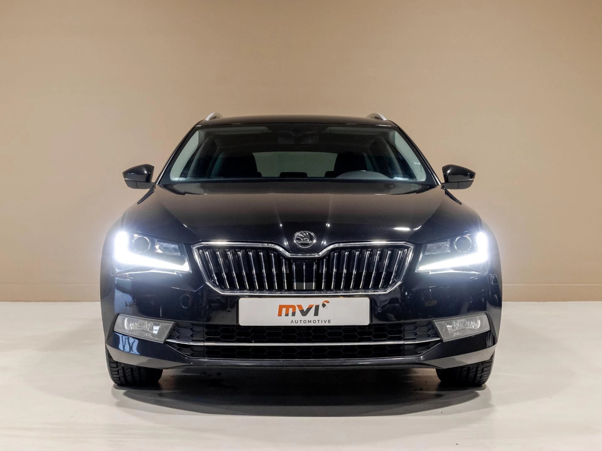 Hoofdafbeelding Škoda Superb