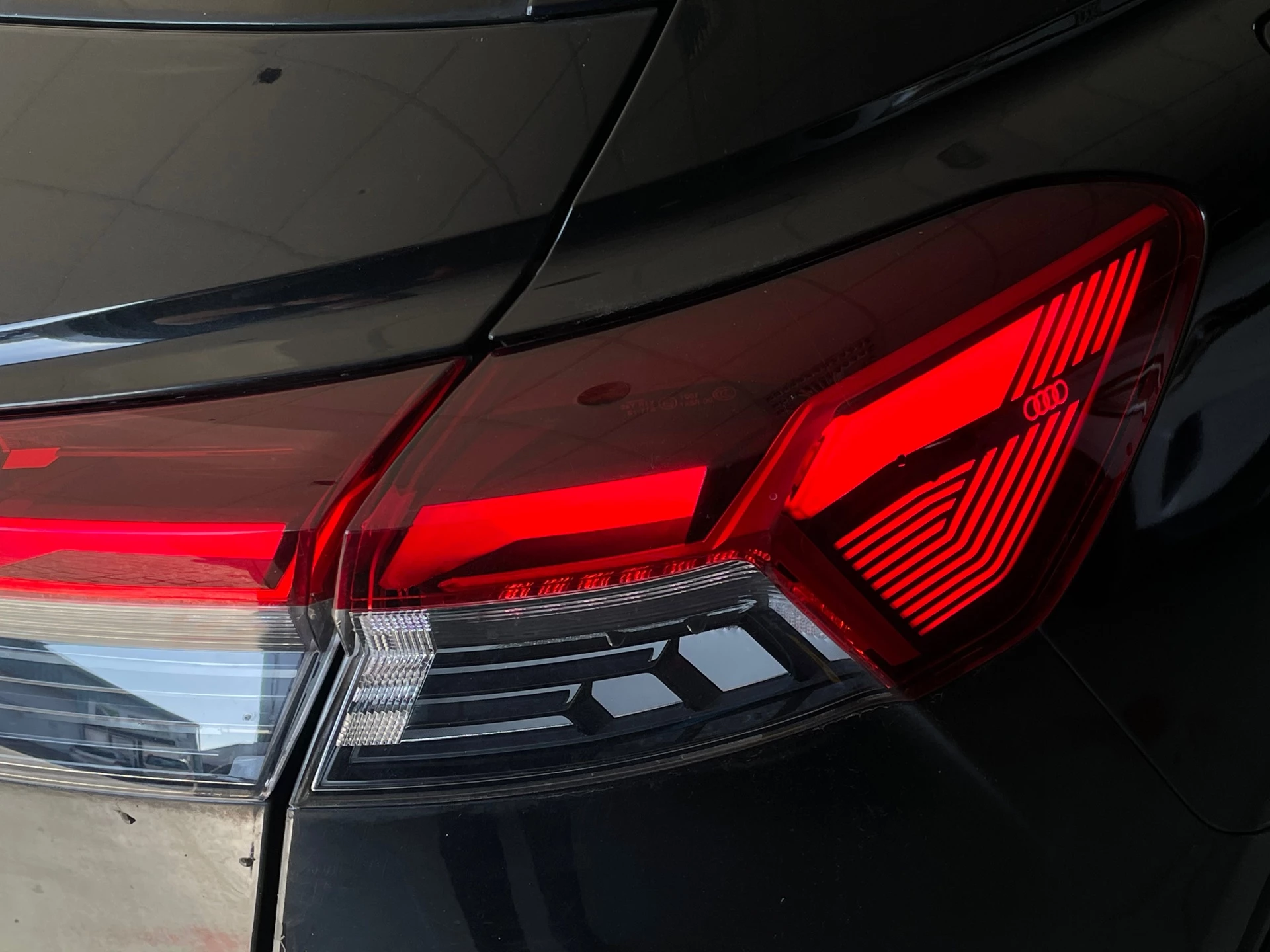 Hoofdafbeelding Audi Q4 e-tron