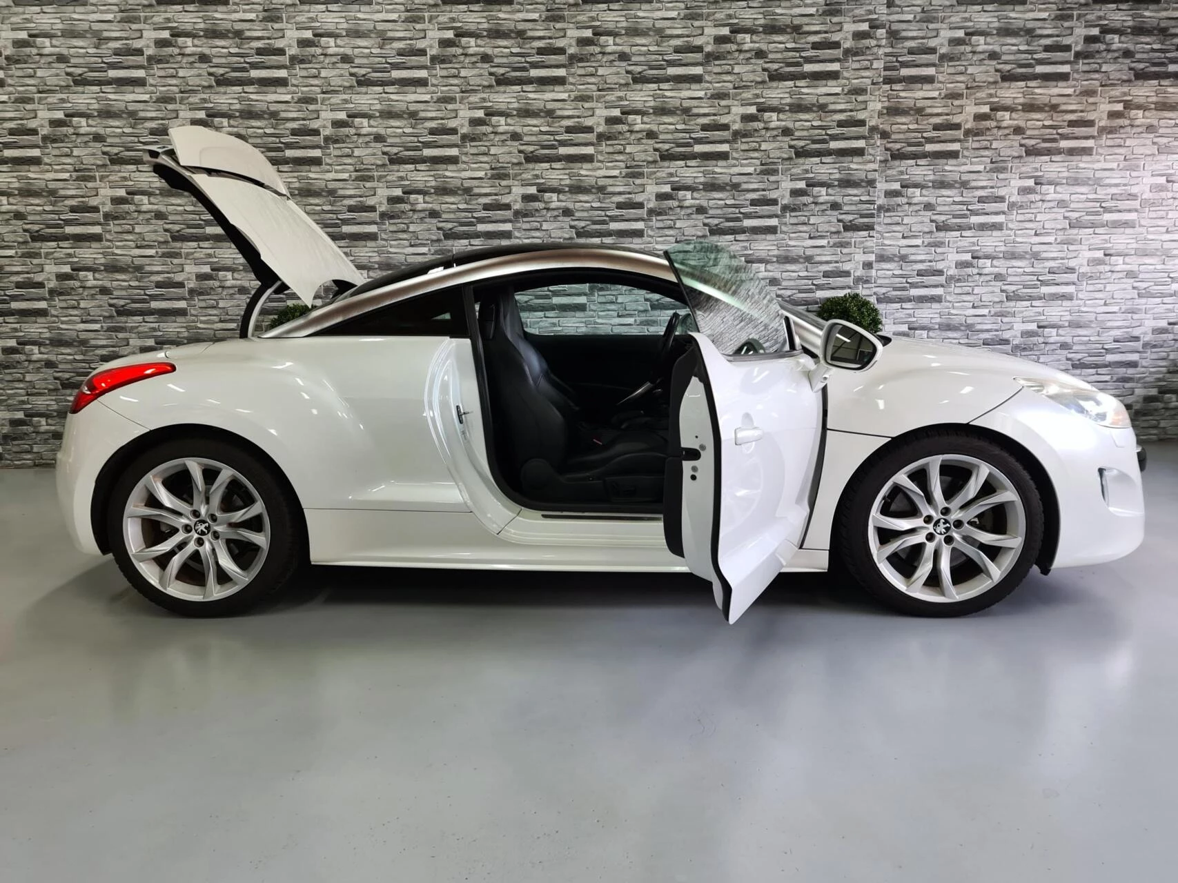 Hoofdafbeelding Peugeot RCZ